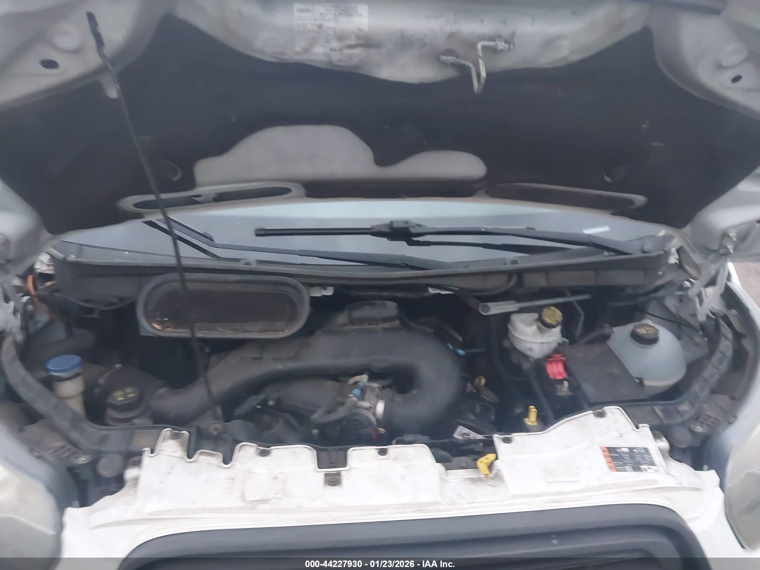FORD TRANSIT-250 image 10