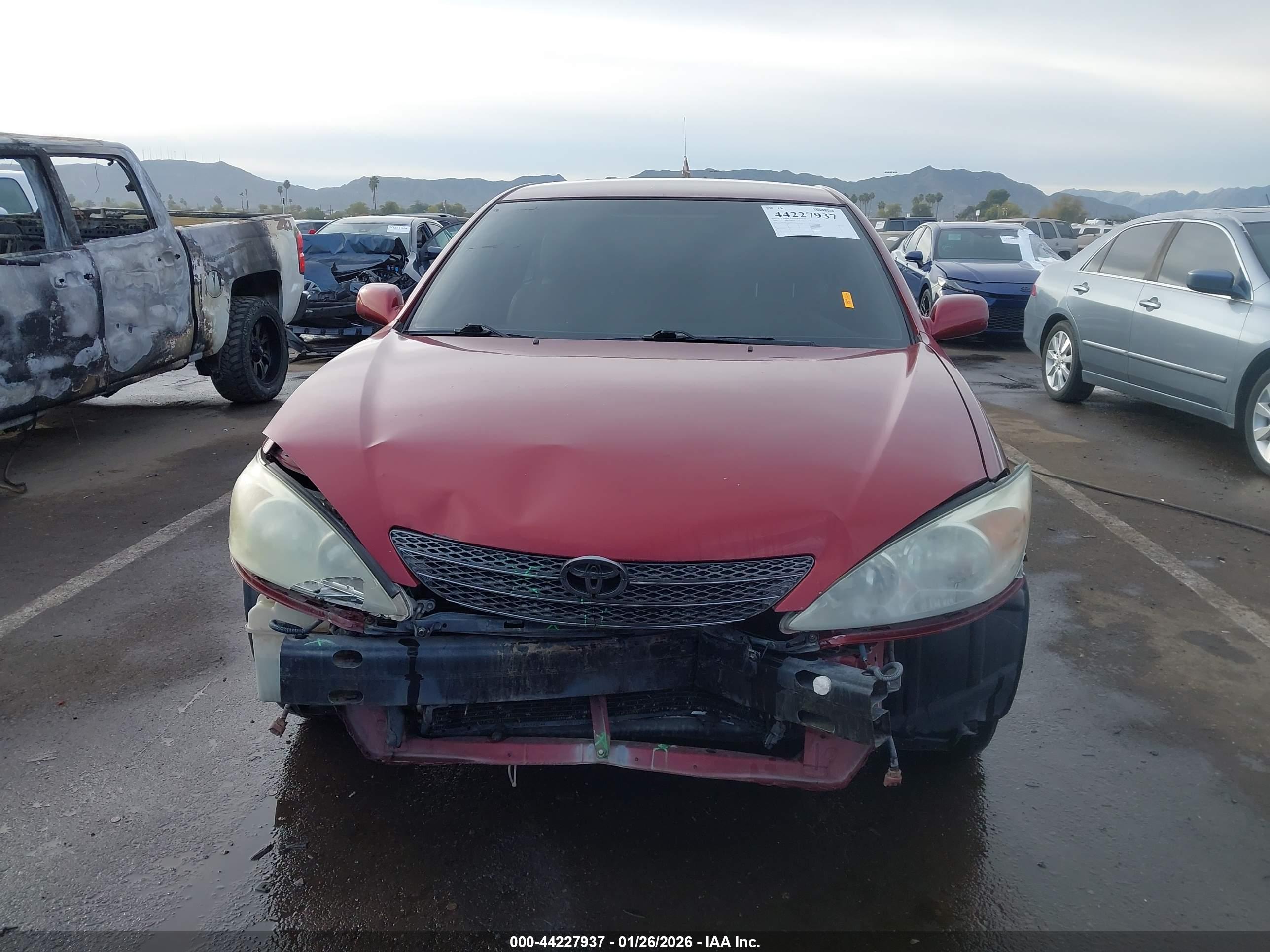 TOYOTA CAMRY image 6