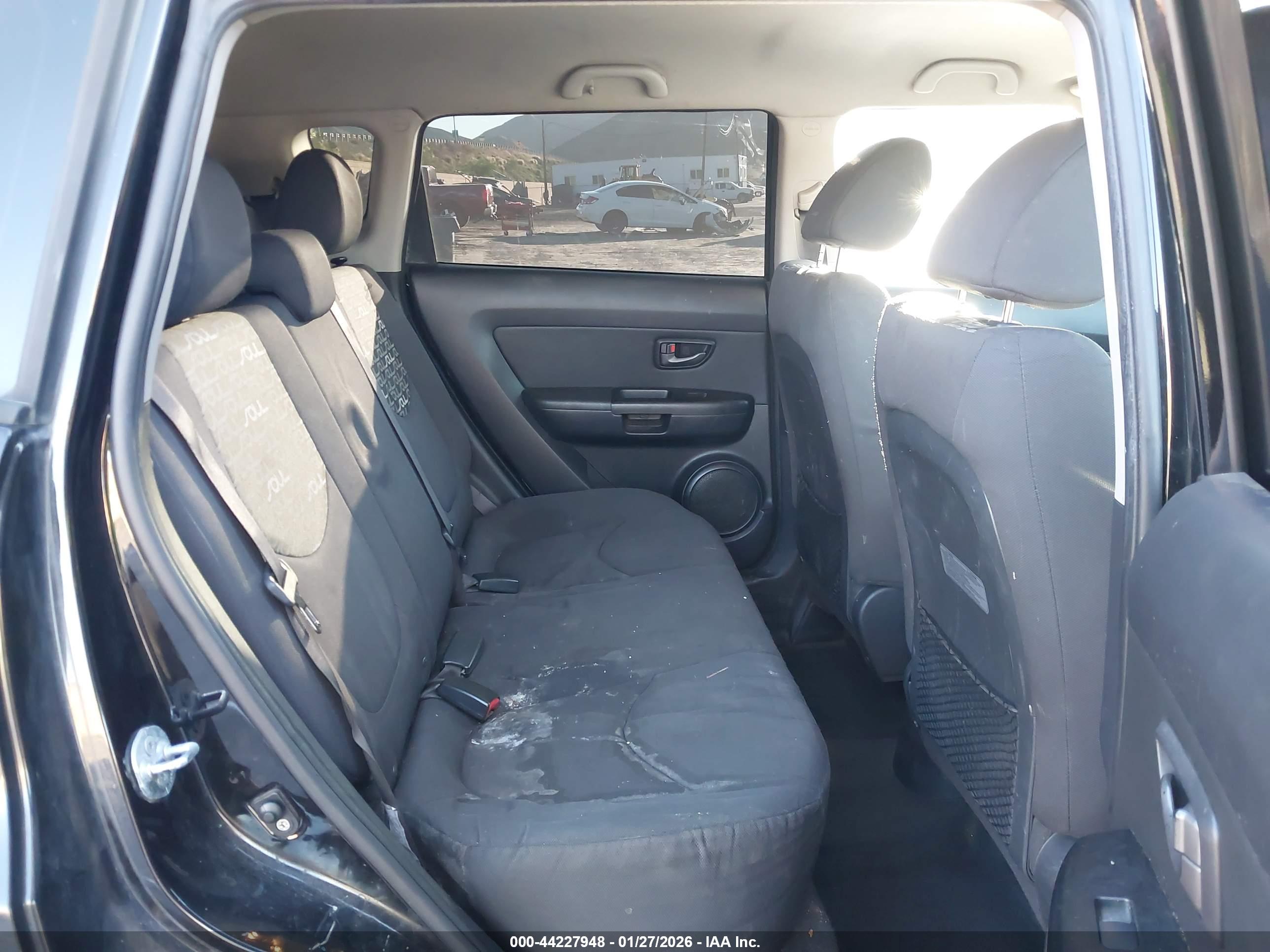 KIA SOUL image 8
