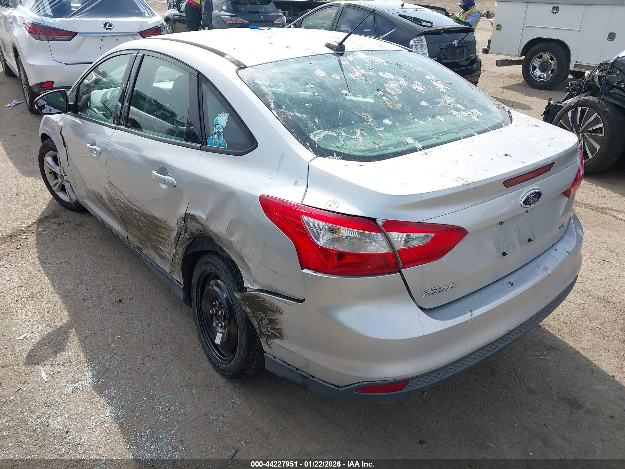 FORD FOCUS image 3