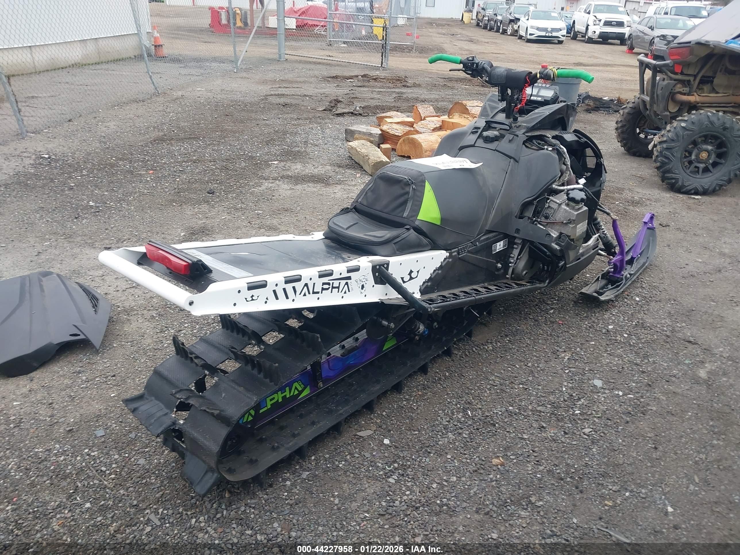 ARCTIC CAT image 4