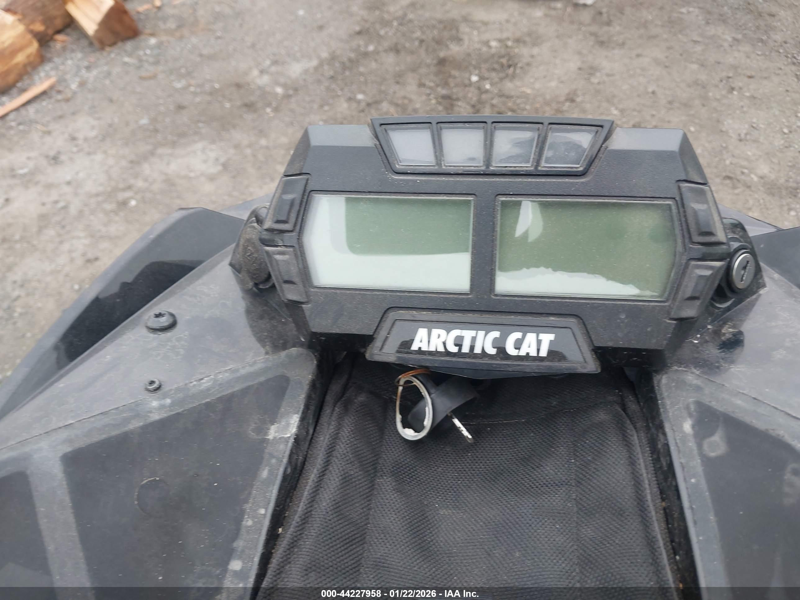 ARCTIC CAT image 7