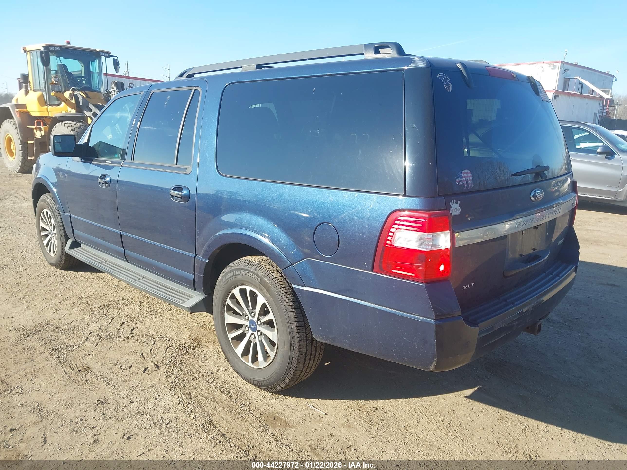 FORD EXPEDITION image 3