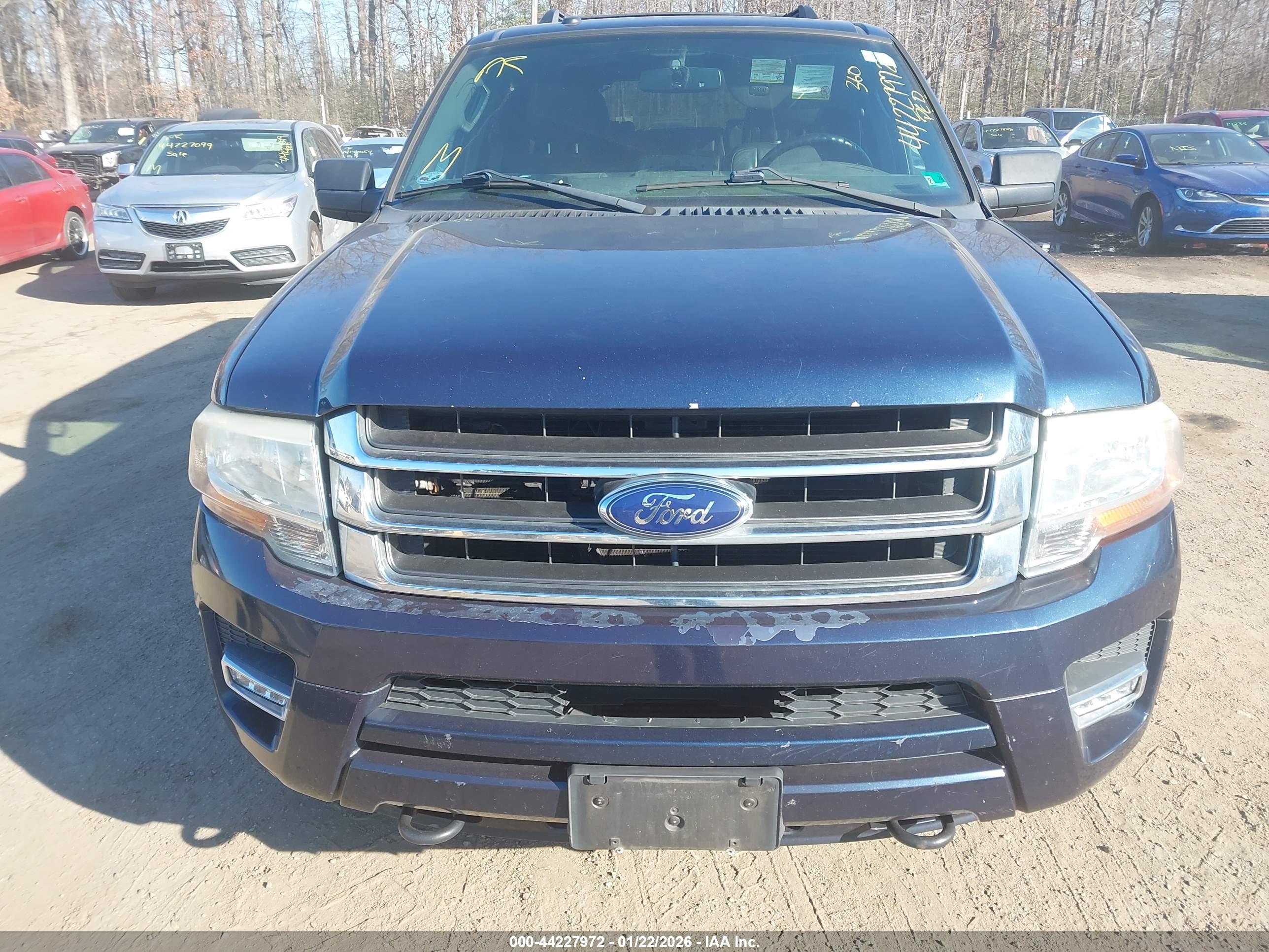 FORD EXPEDITION image 6