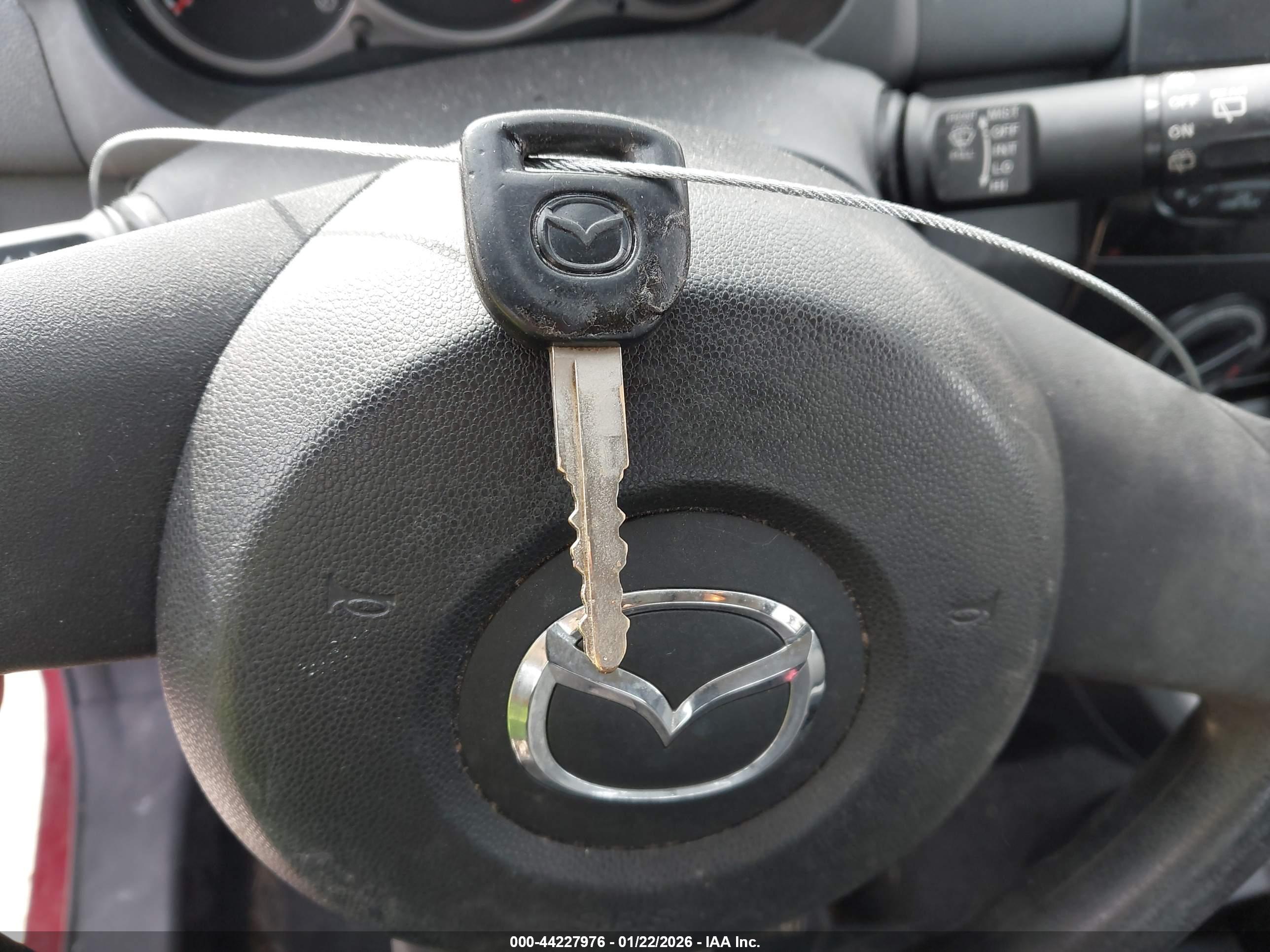 MAZDA MAZDA2 image 11