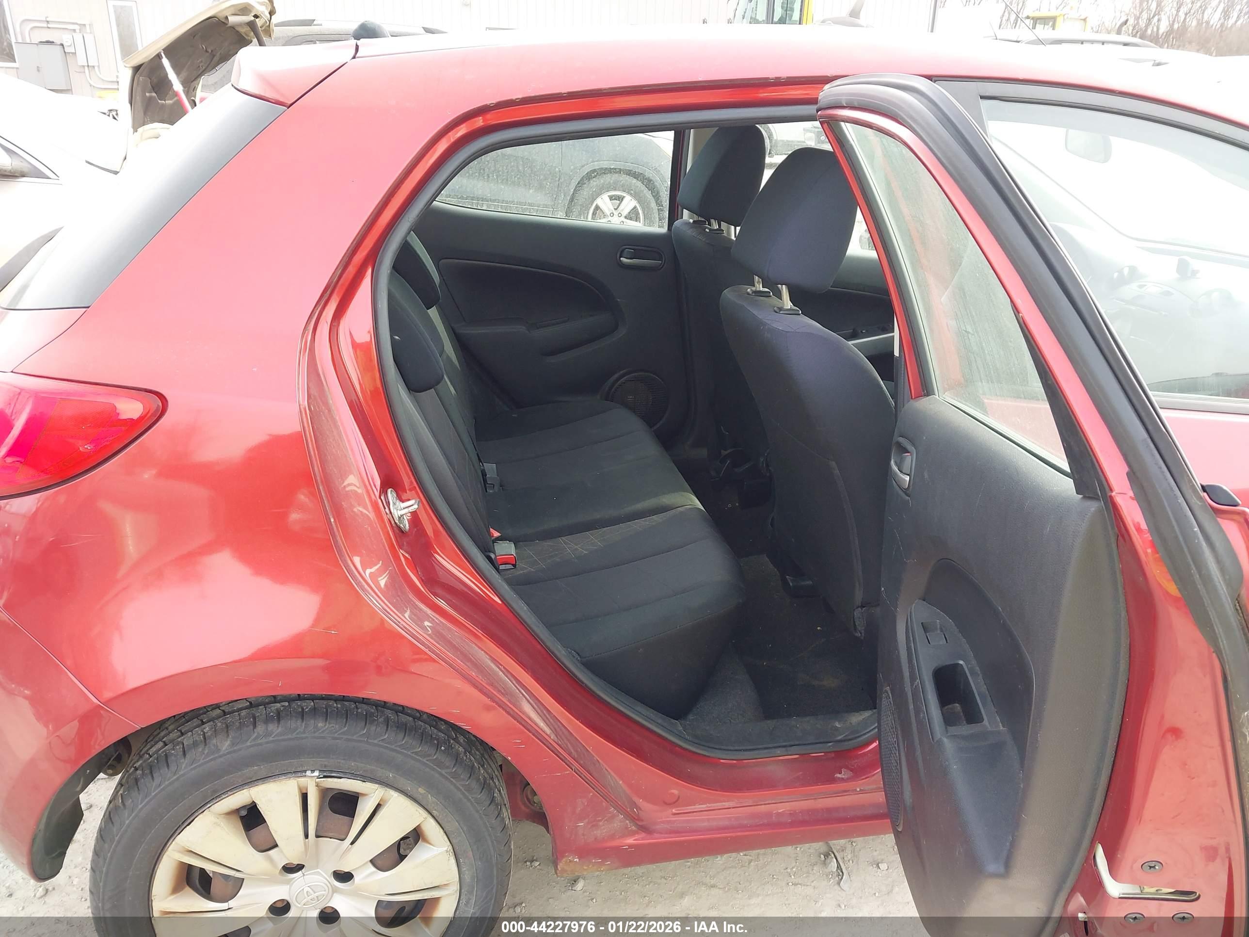 MAZDA MAZDA2 image 8