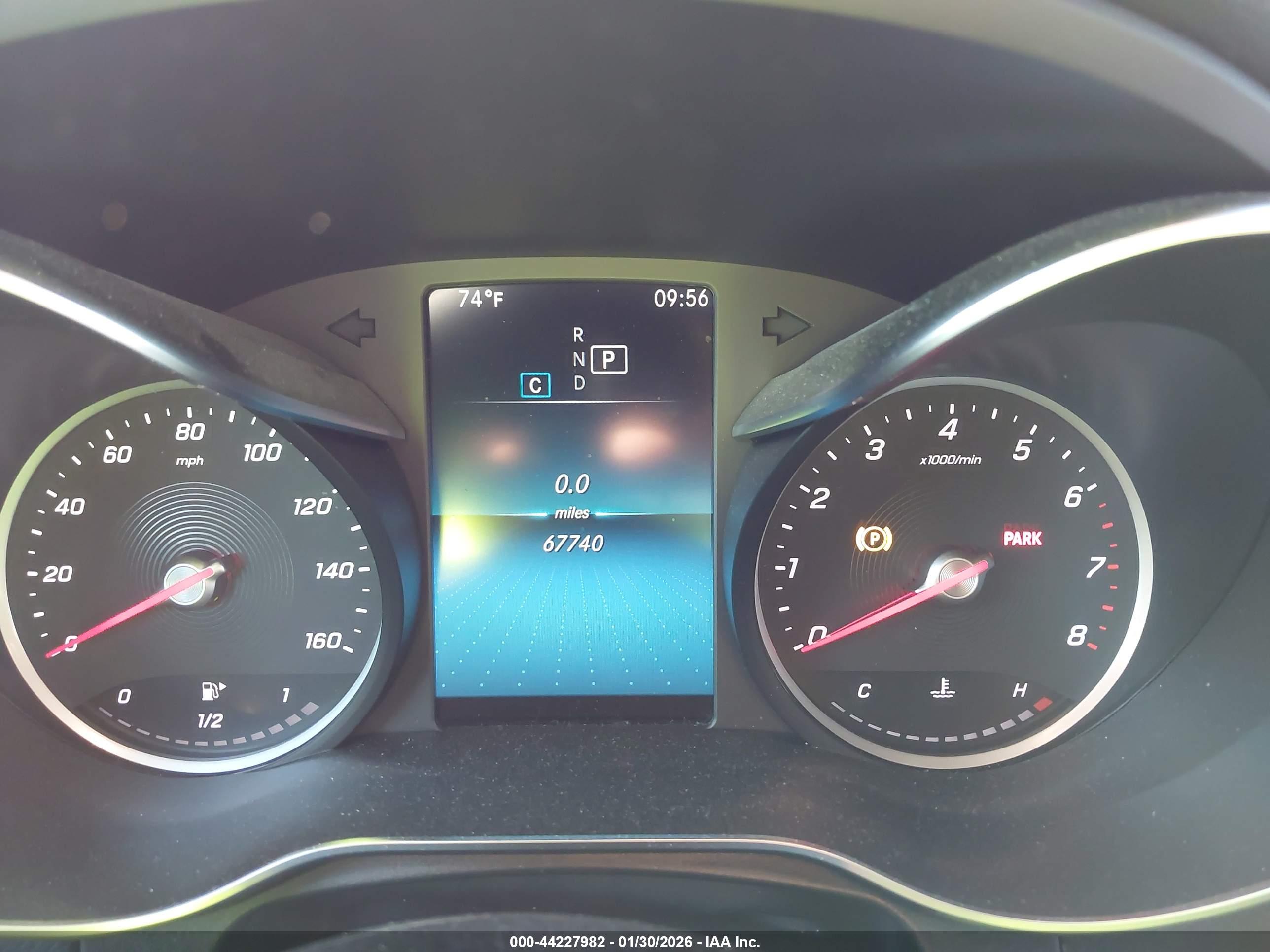 MERCEDES-BENZ GLC image 7