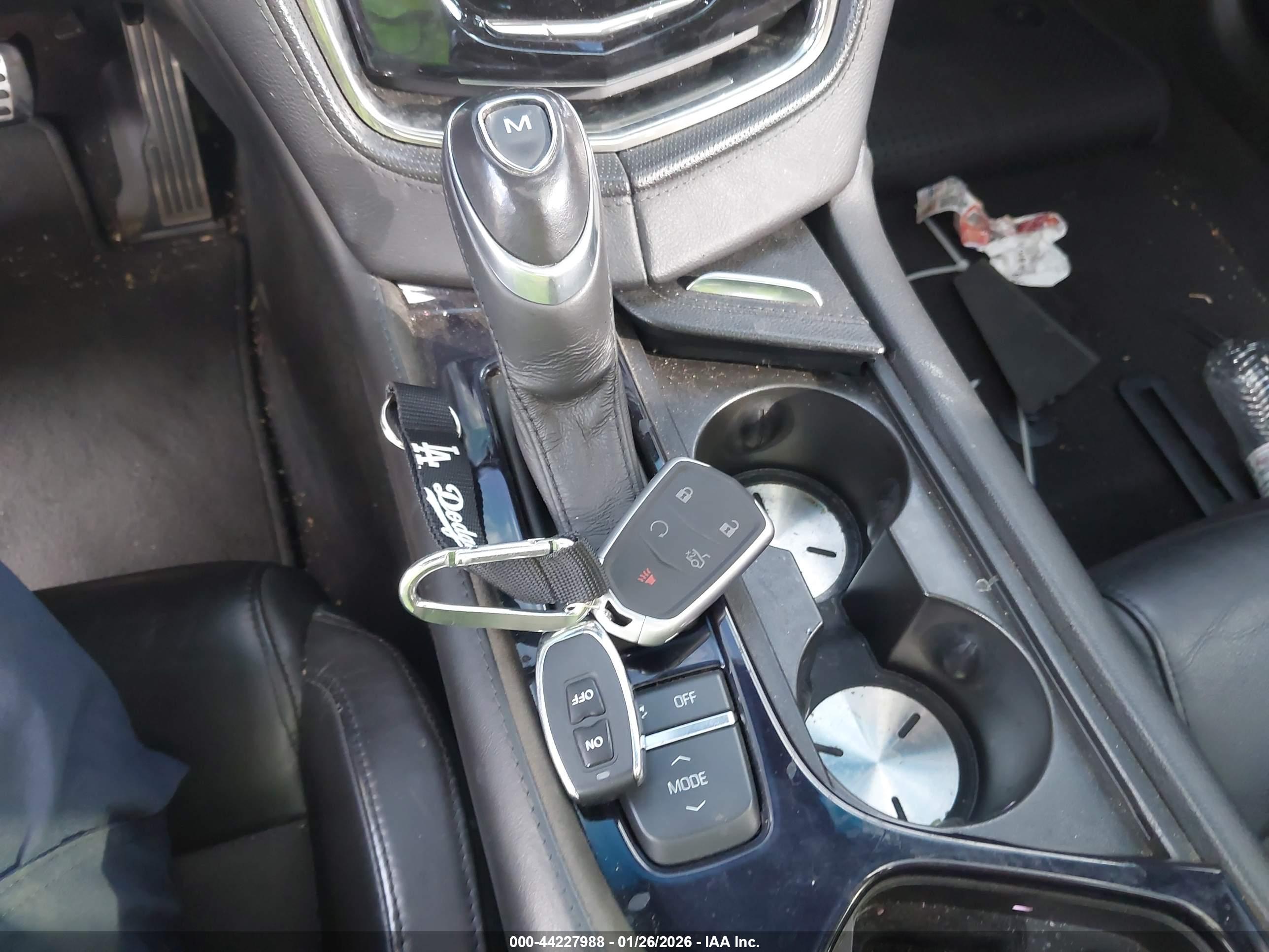 CADILLAC CTS-V image 11