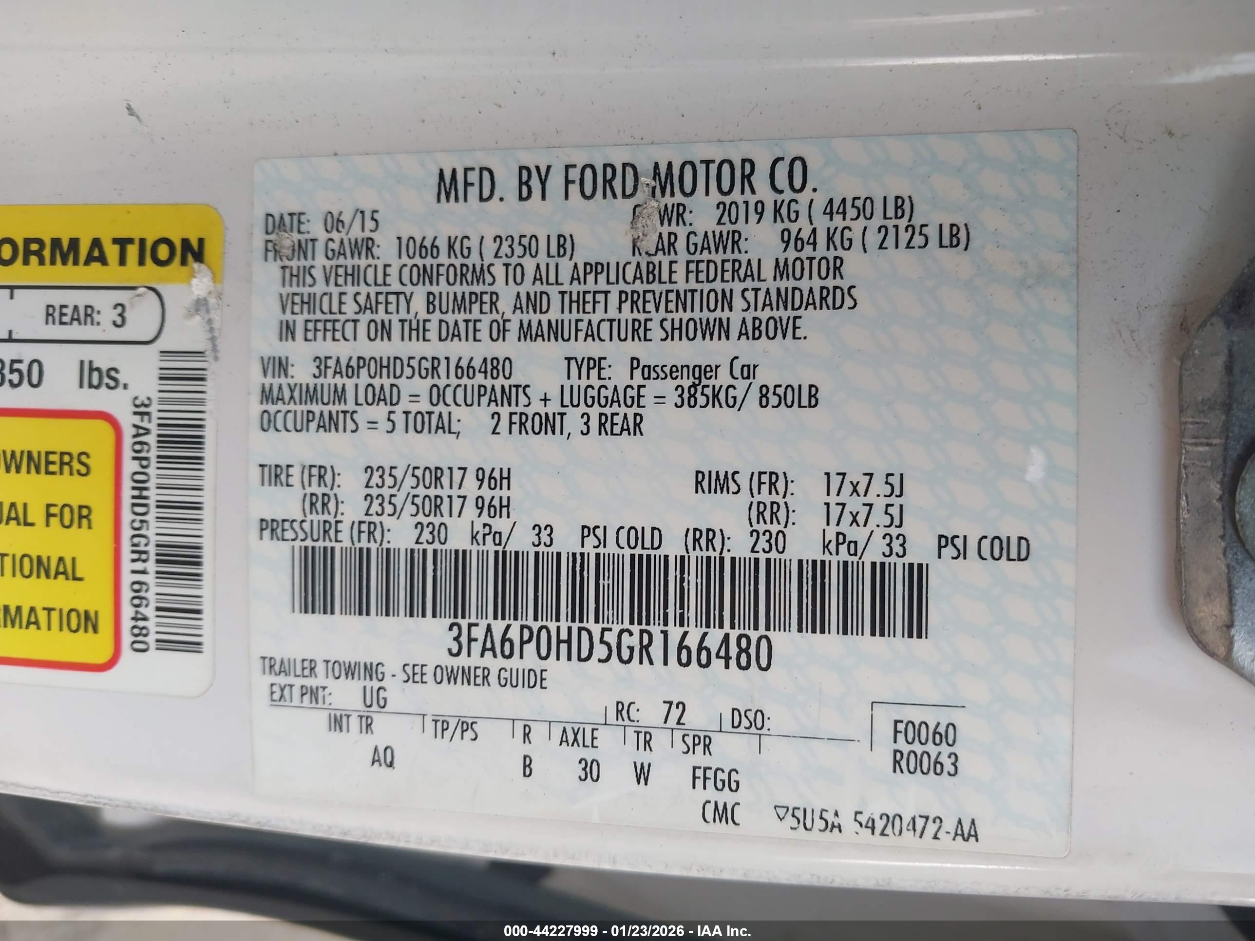 FORD FUSION image 9