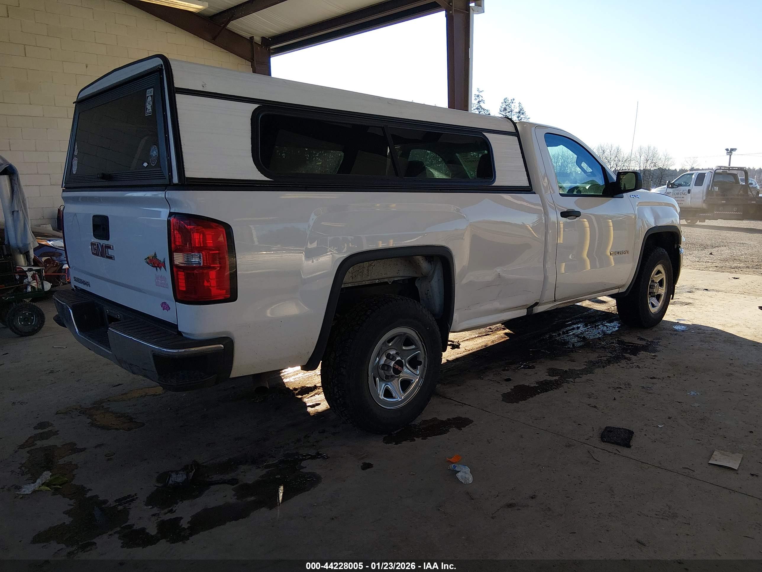 GMC SIERRA image 4