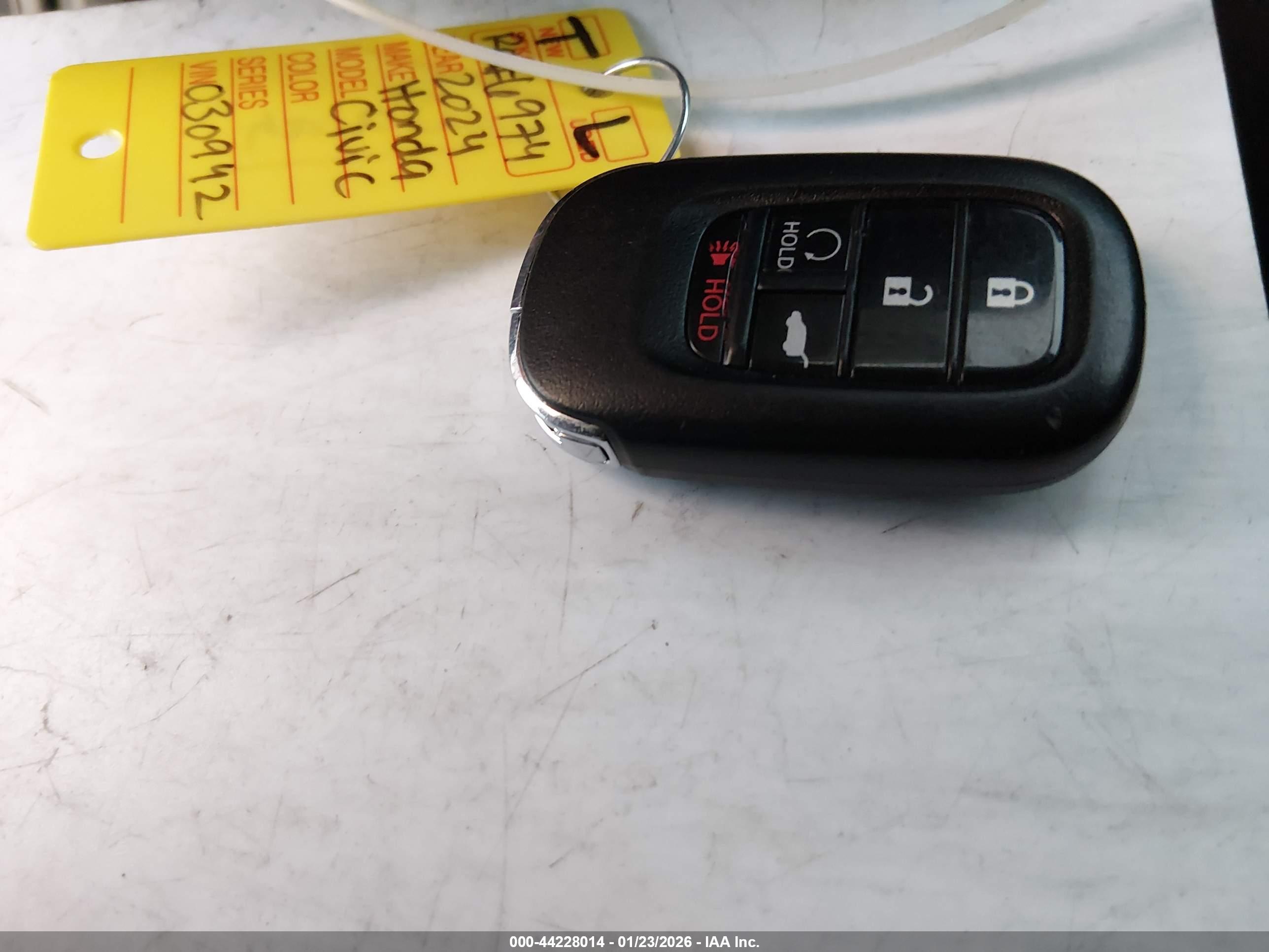 HONDA CIVIC image 11