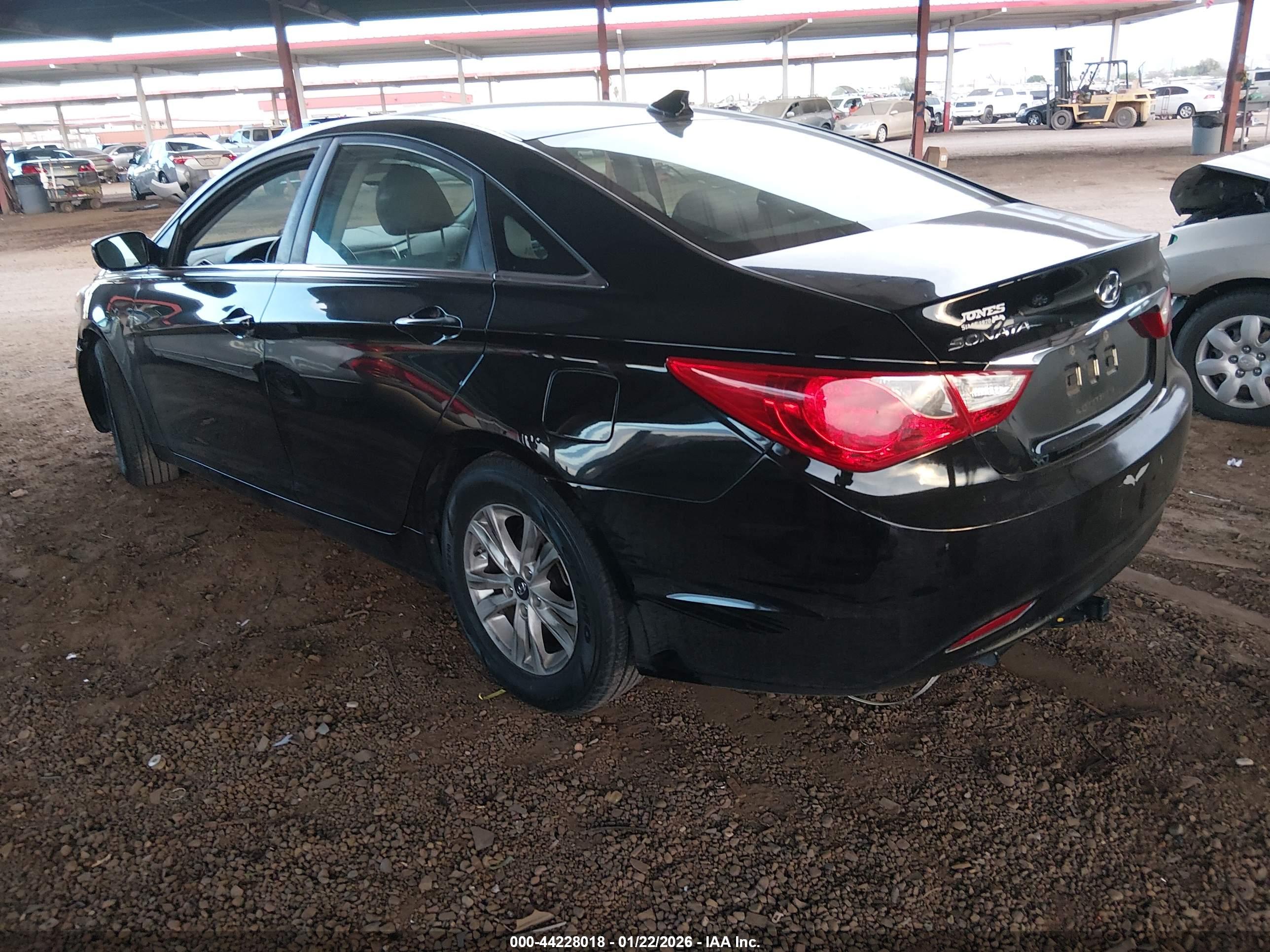 HYUNDAI SONATA image 3