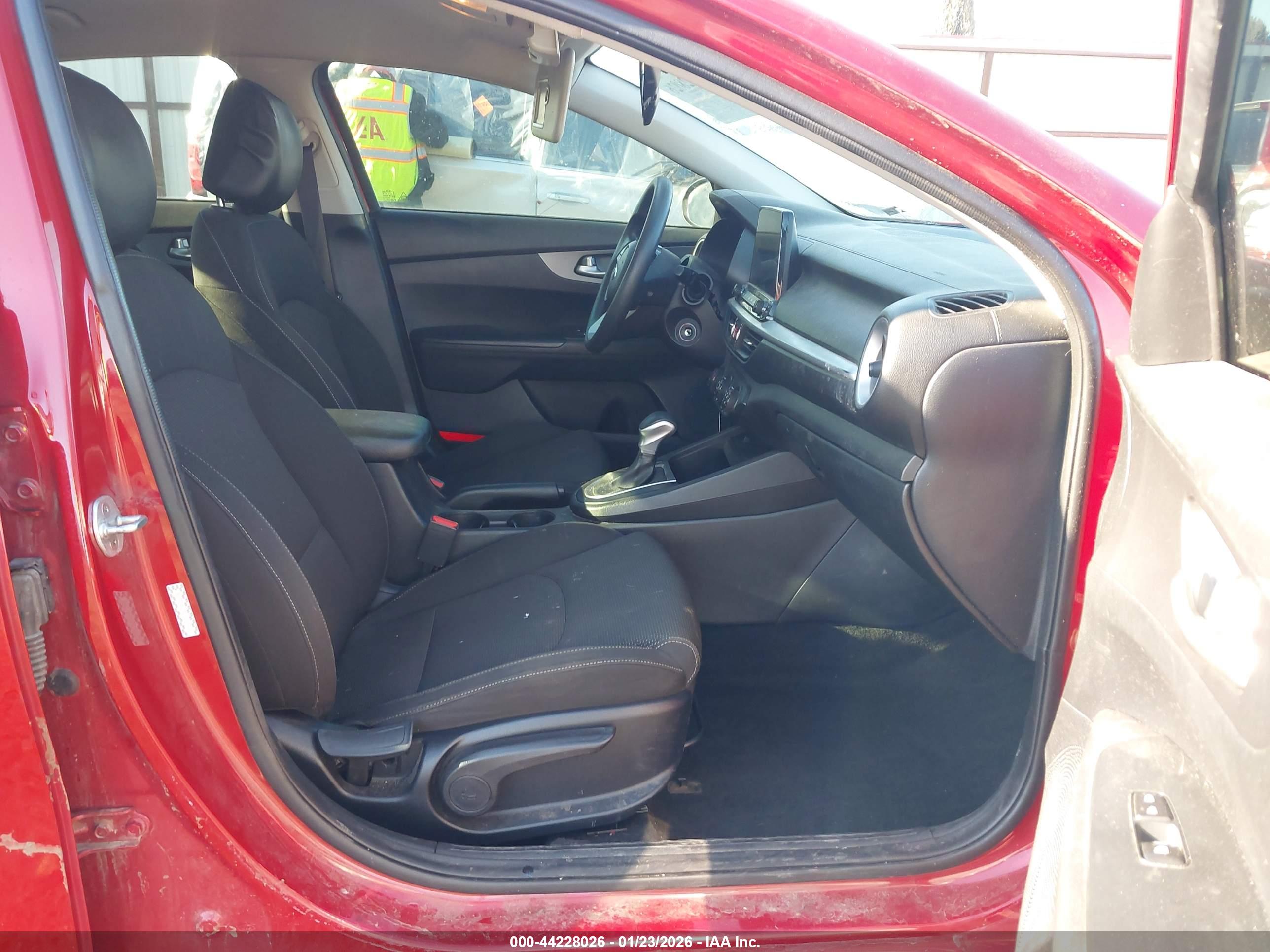 KIA FORTE image 5