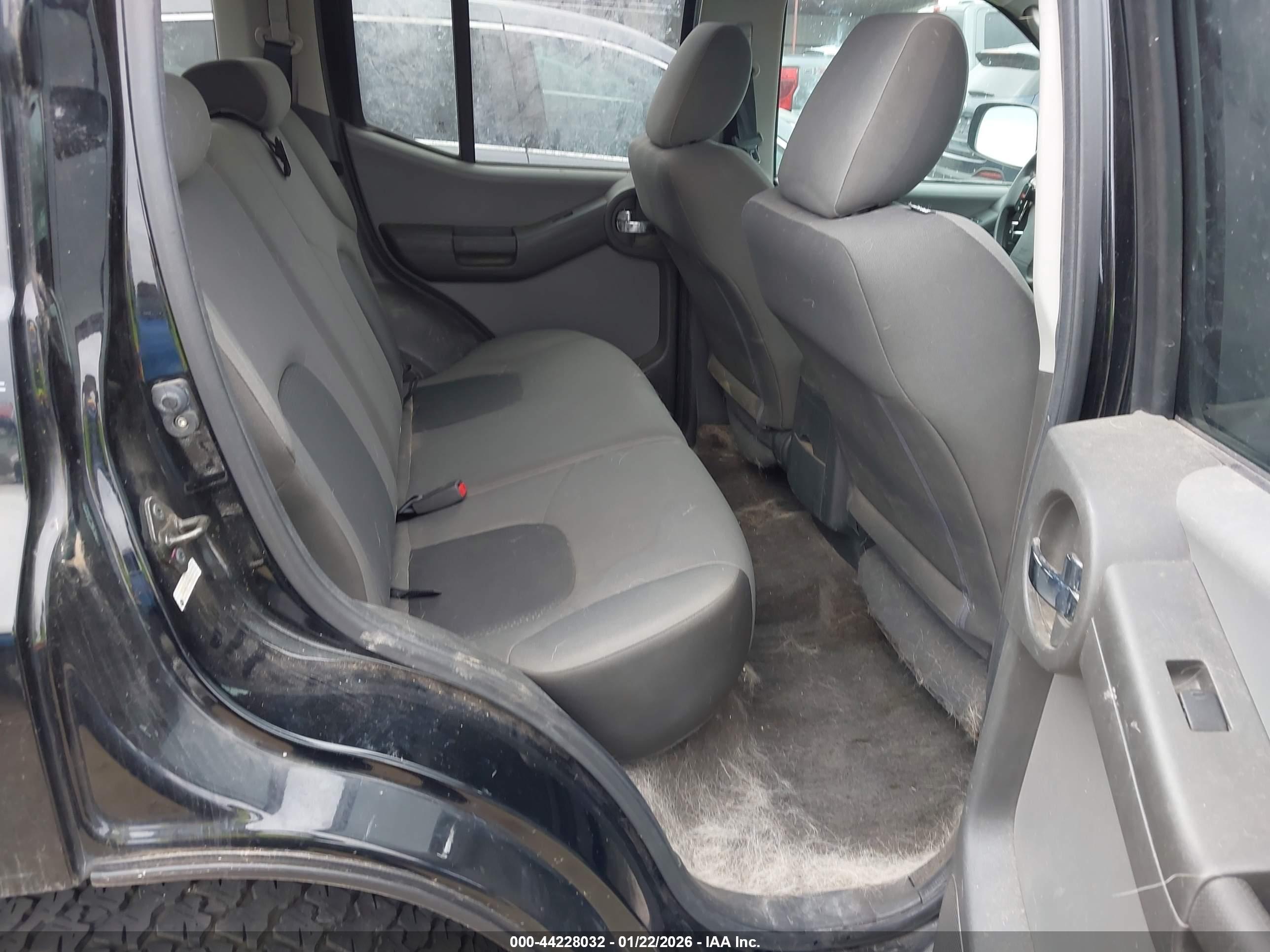 NISSAN XTERRA image 8