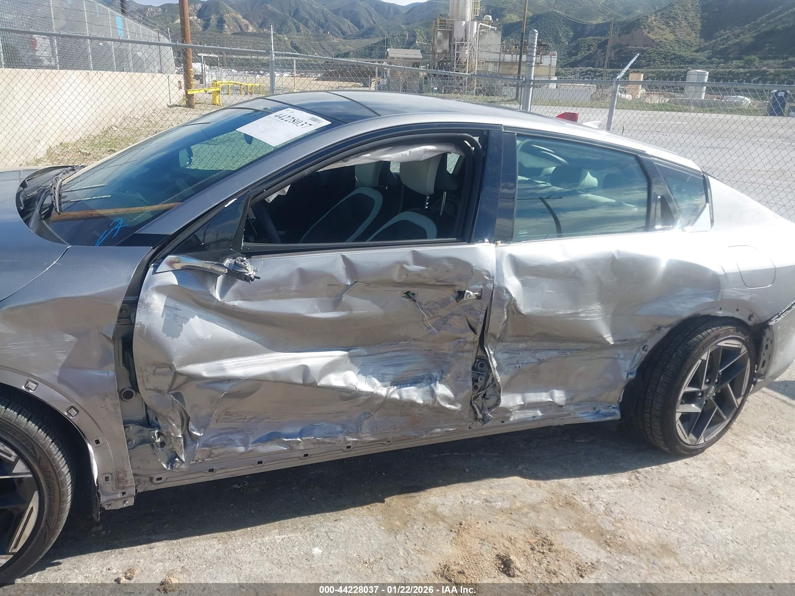 KIA K4 image 6
