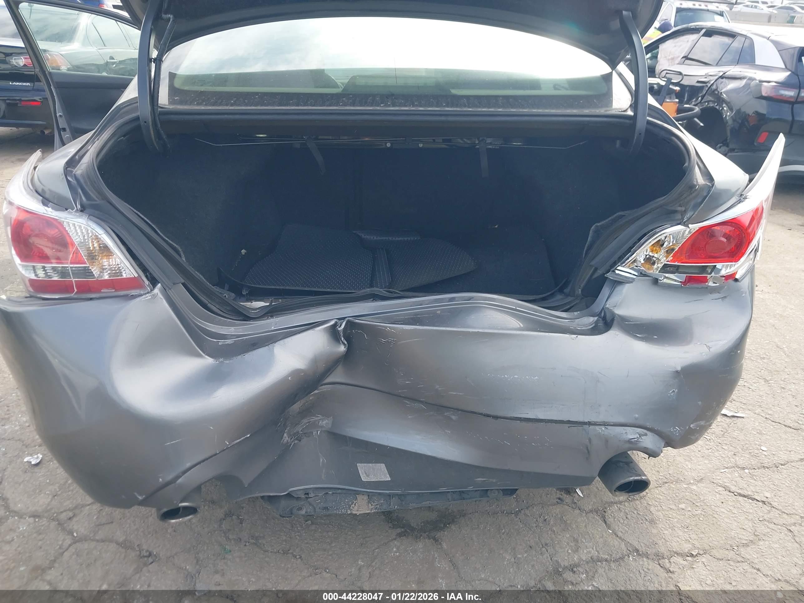 NISSAN ALTIMA image 6