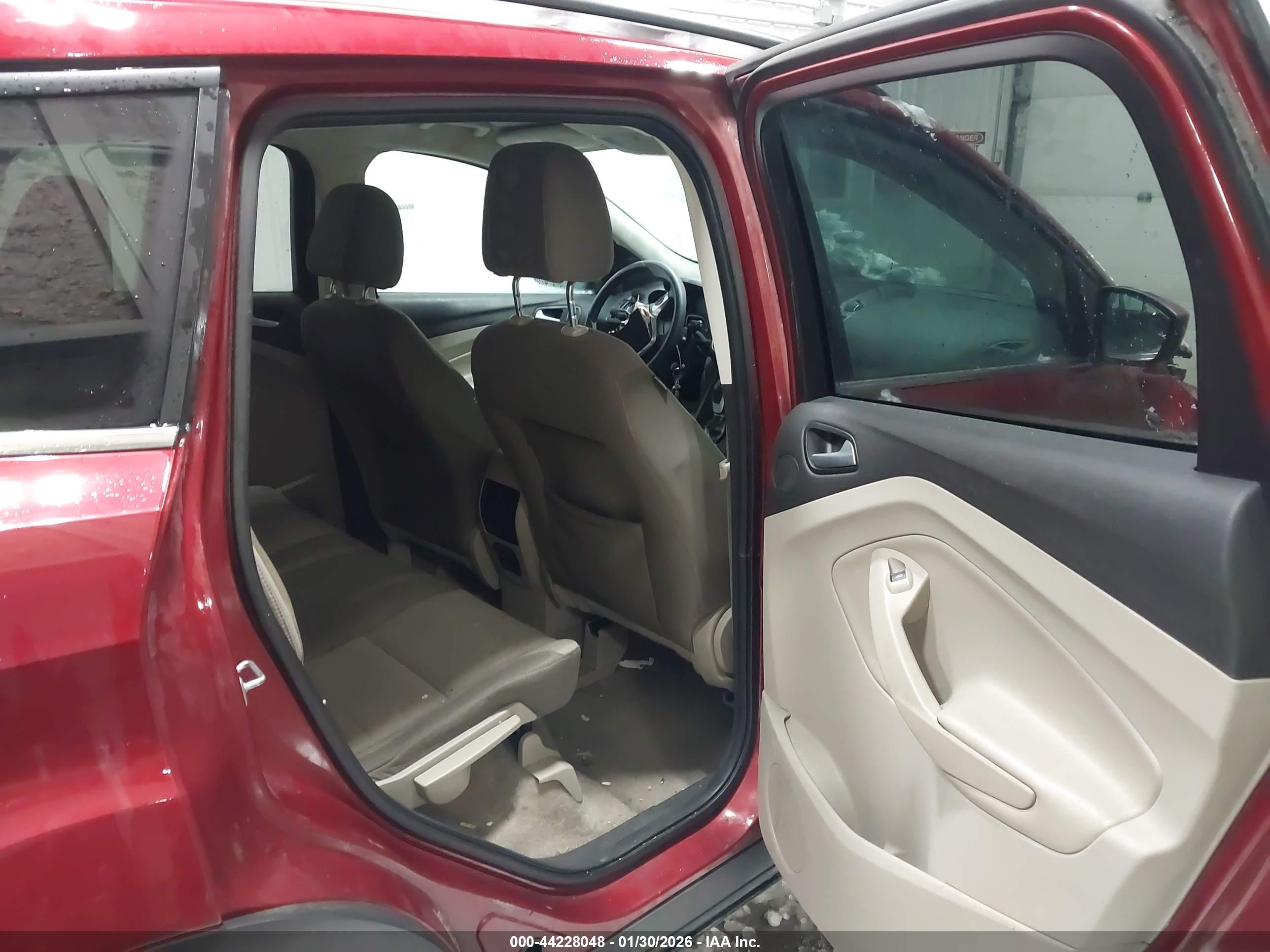 FORD ESCAPE image 8