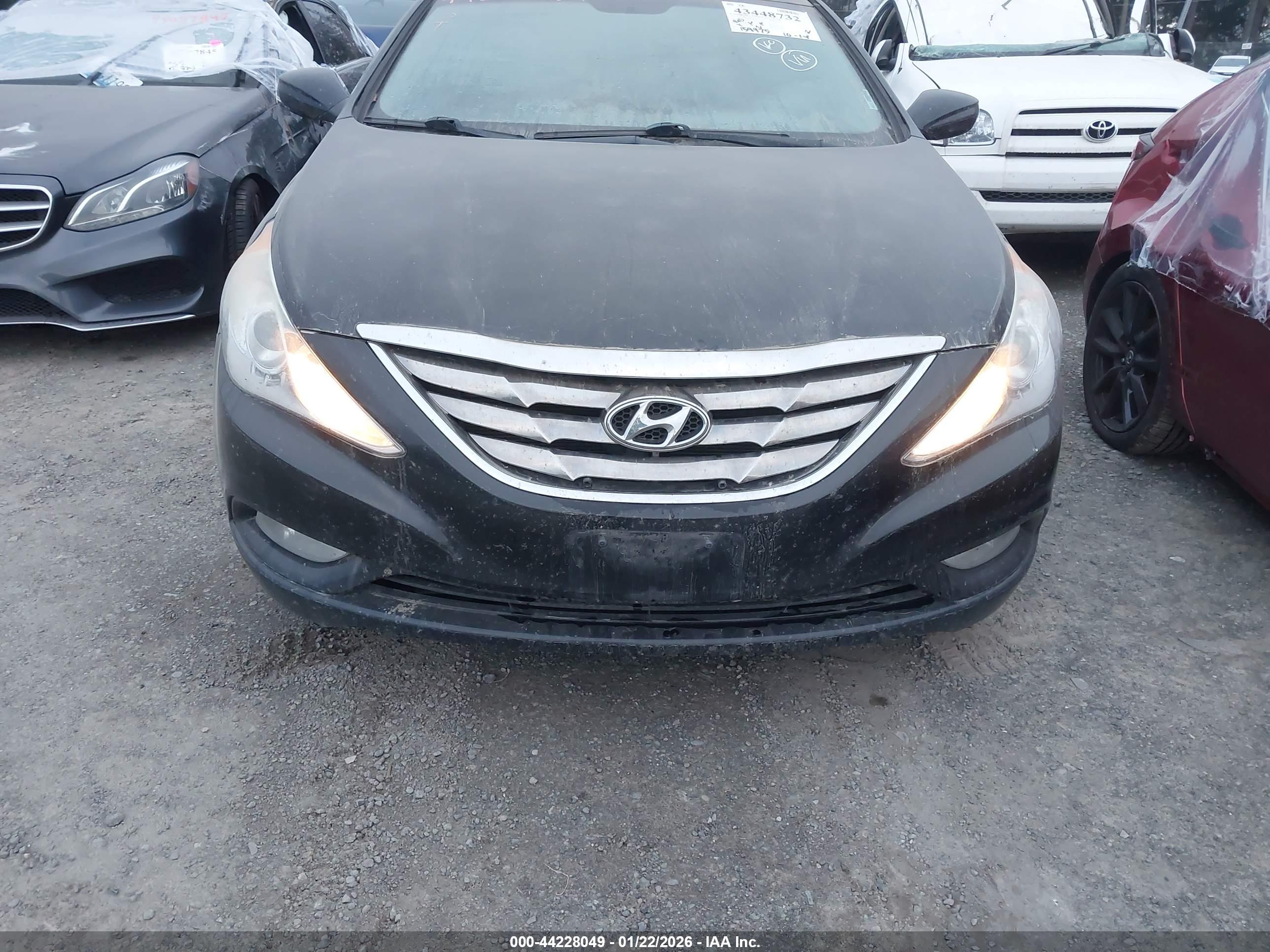 HYUNDAI SONATA image 6