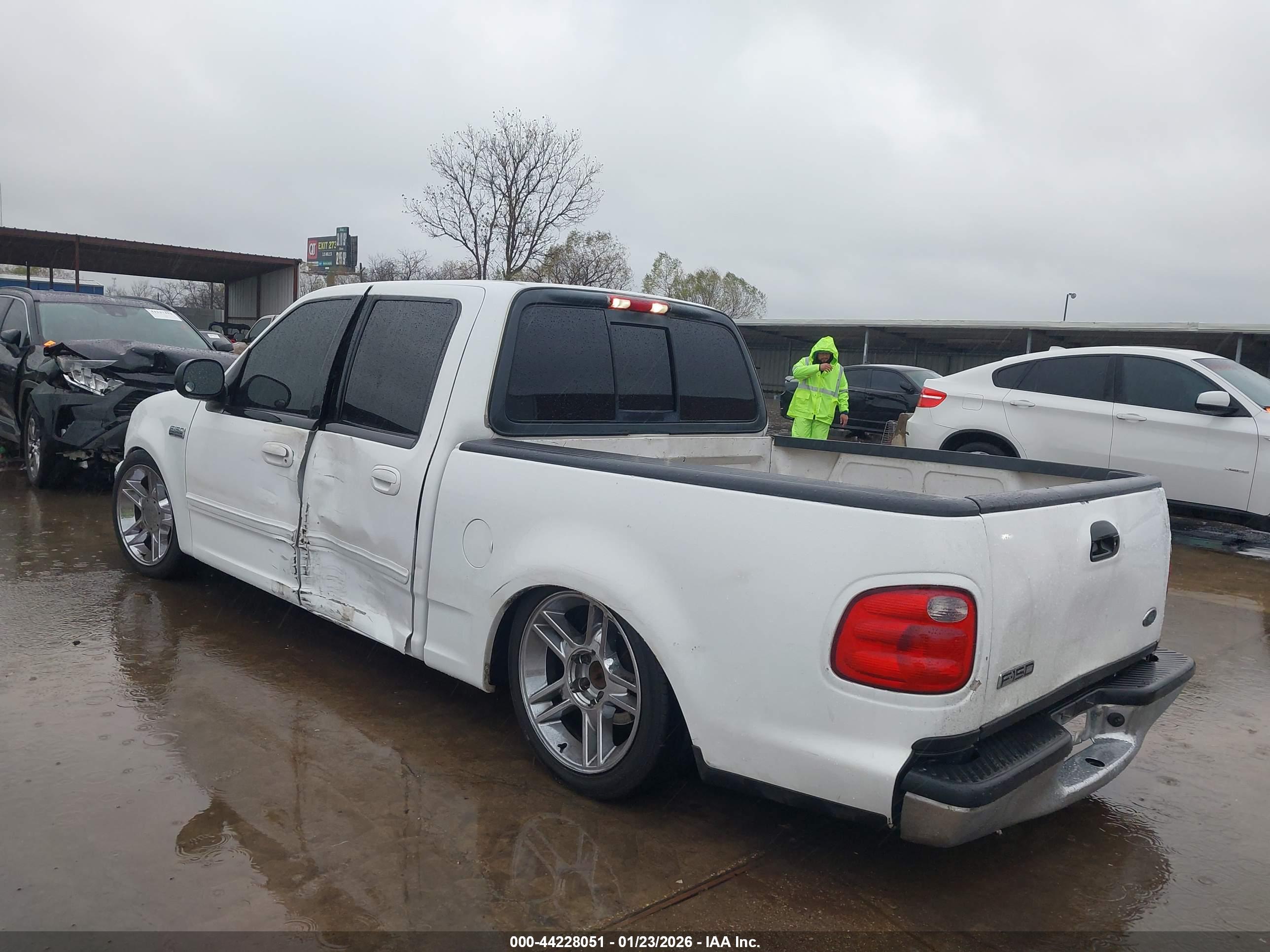 FORD F-150 image 3