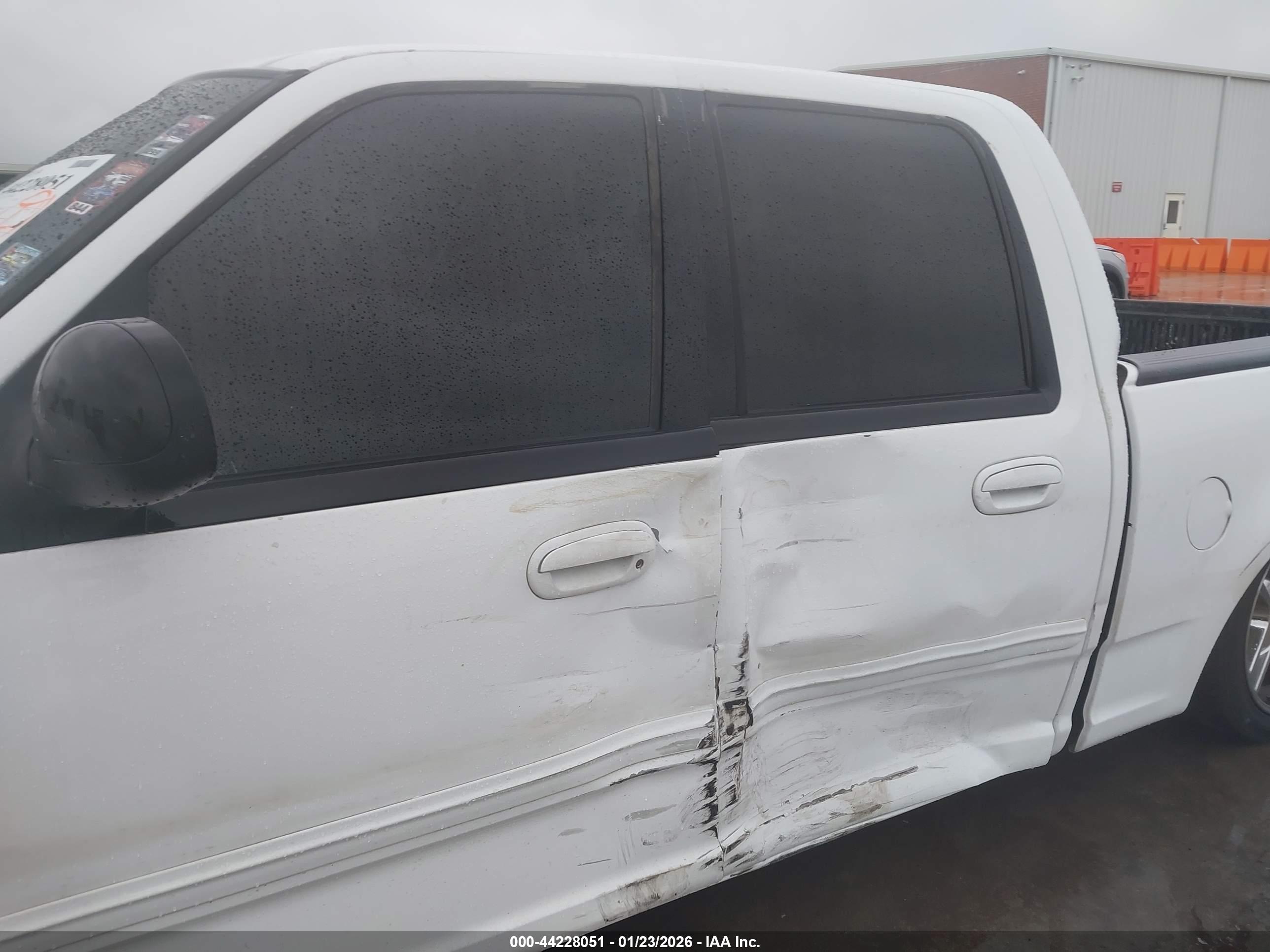 FORD F-150 image 6