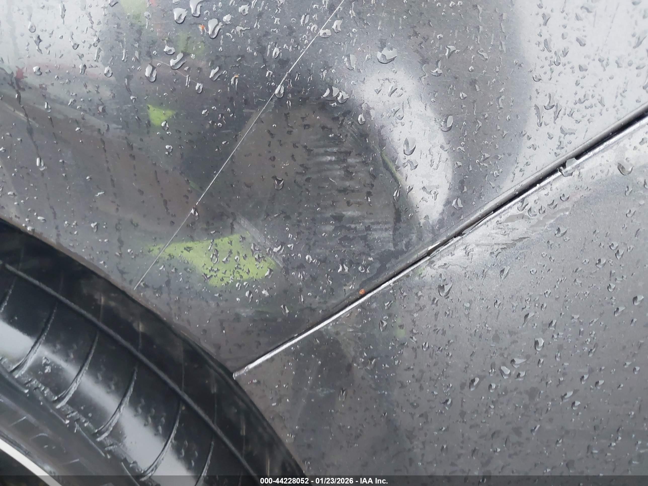 SUBARU FORESTER image 6