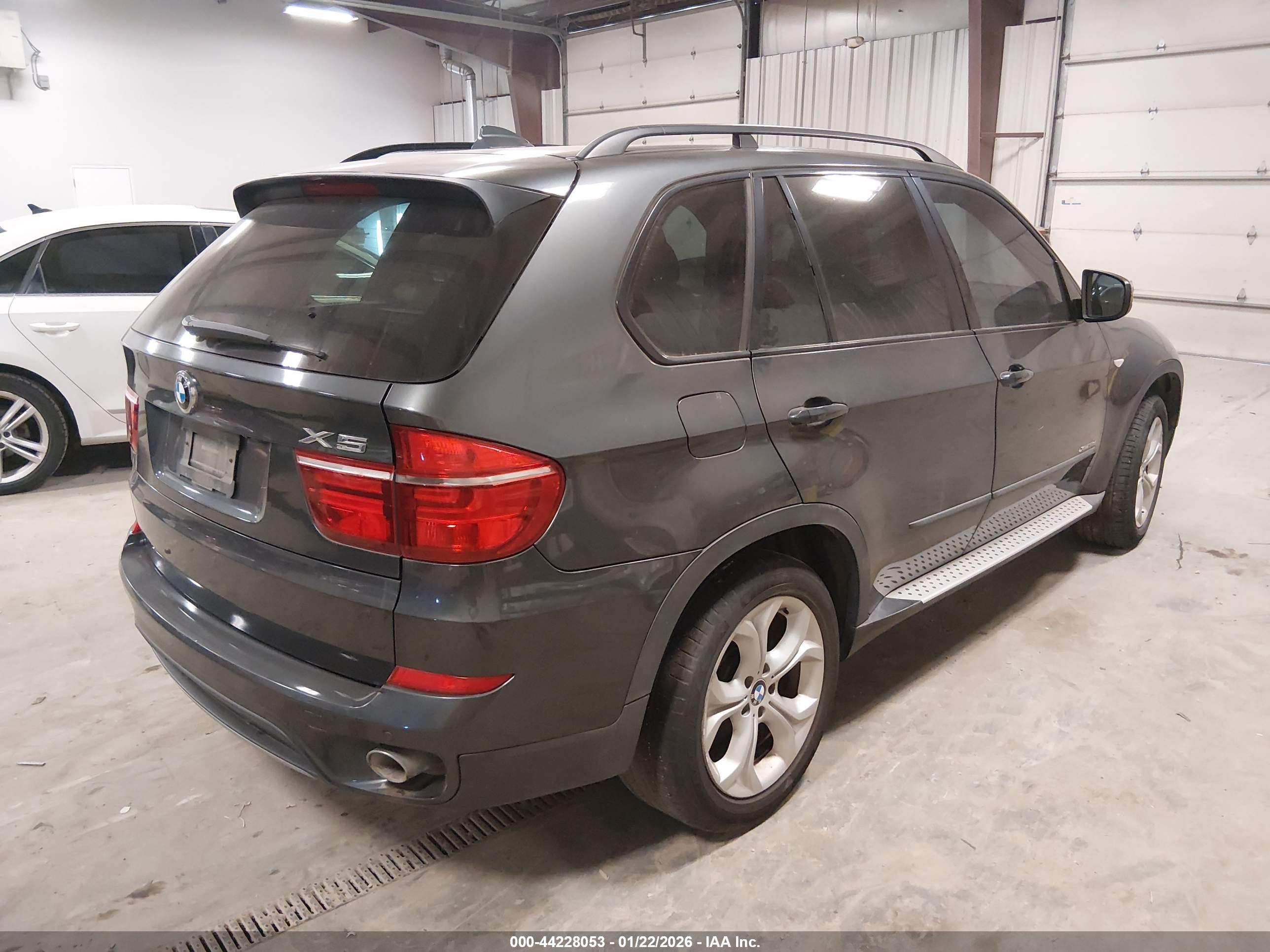 BMW X5 image 4