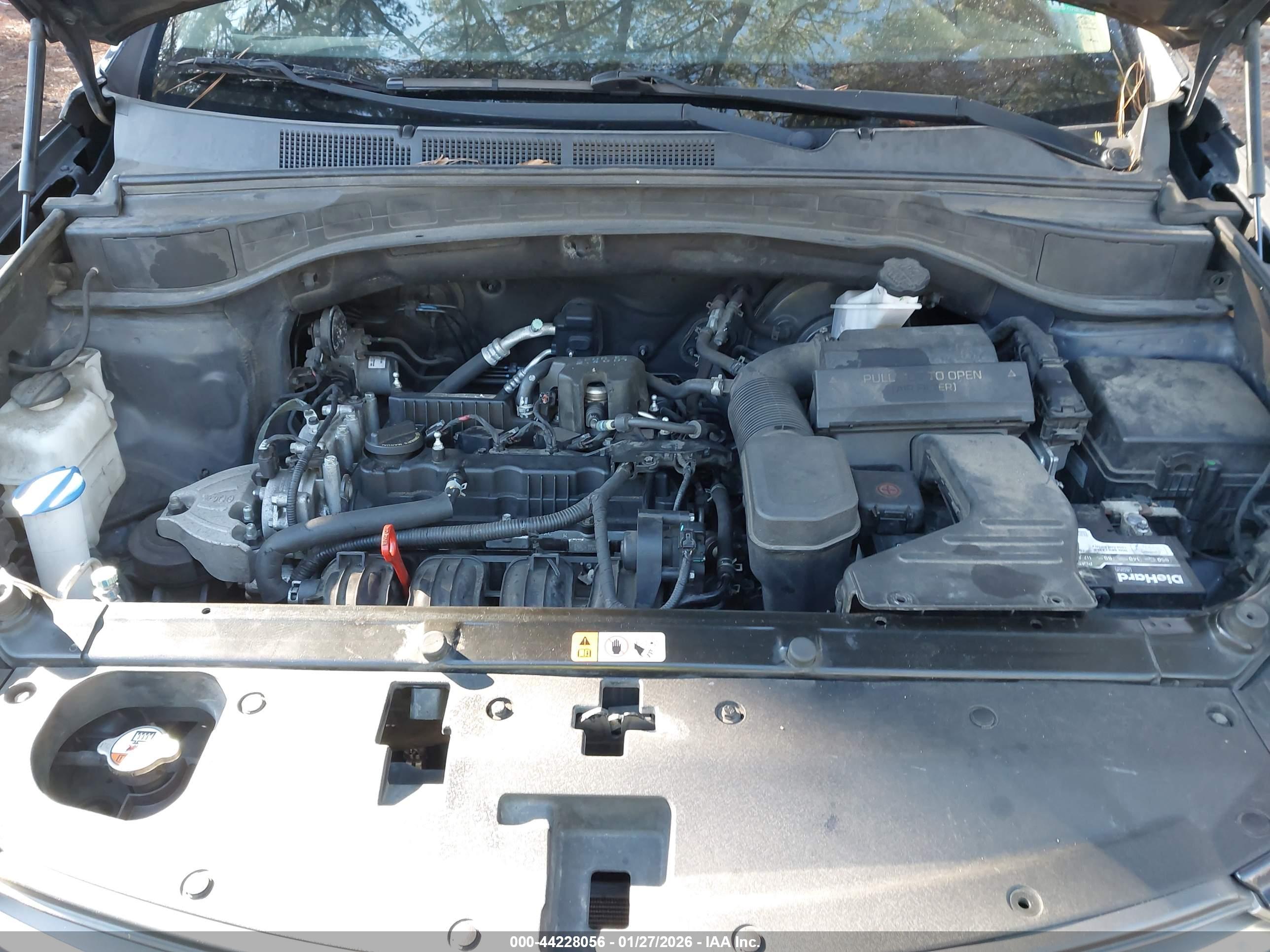 HYUNDAI SANTA image 10