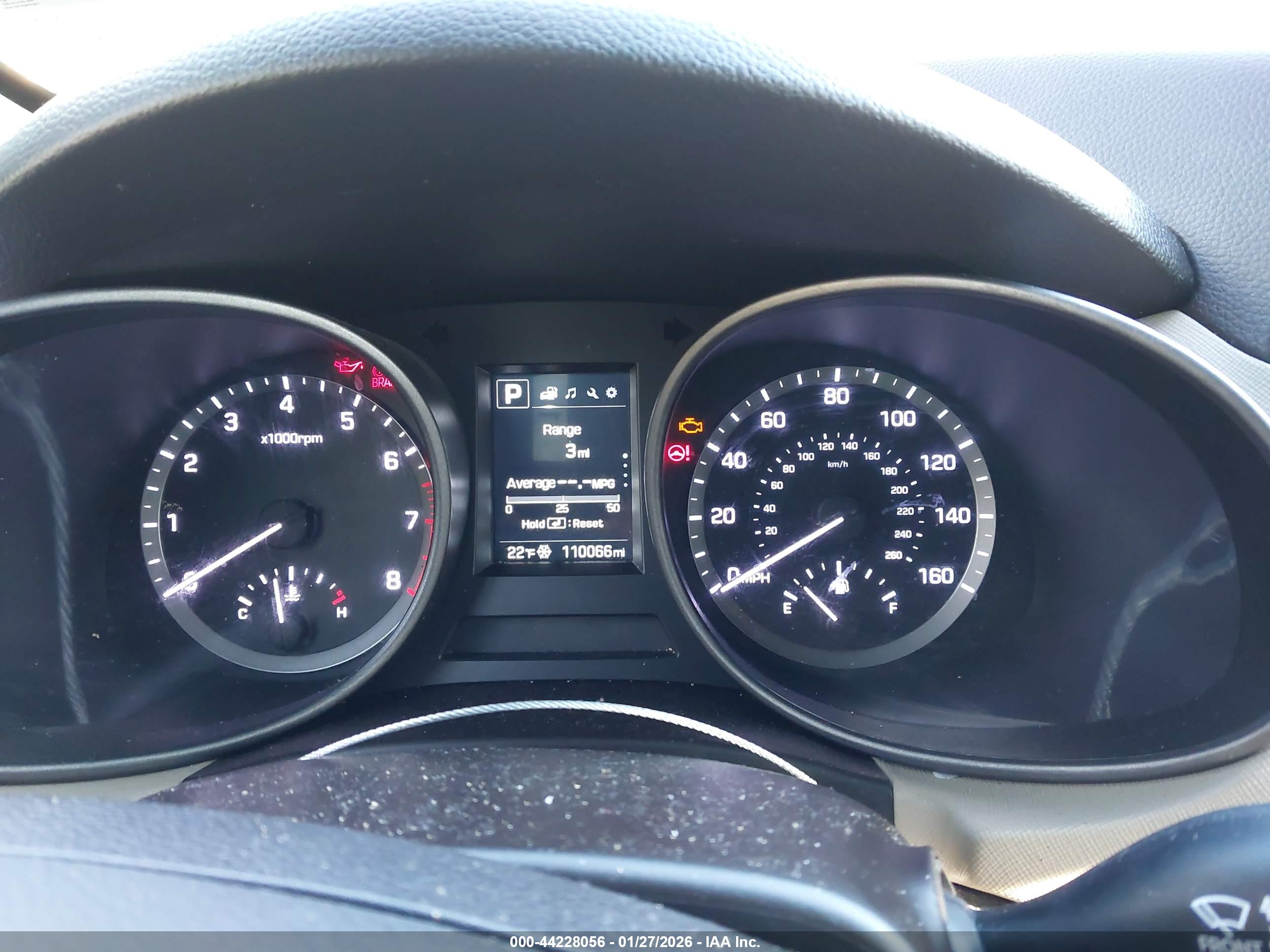 HYUNDAI SANTA image 7