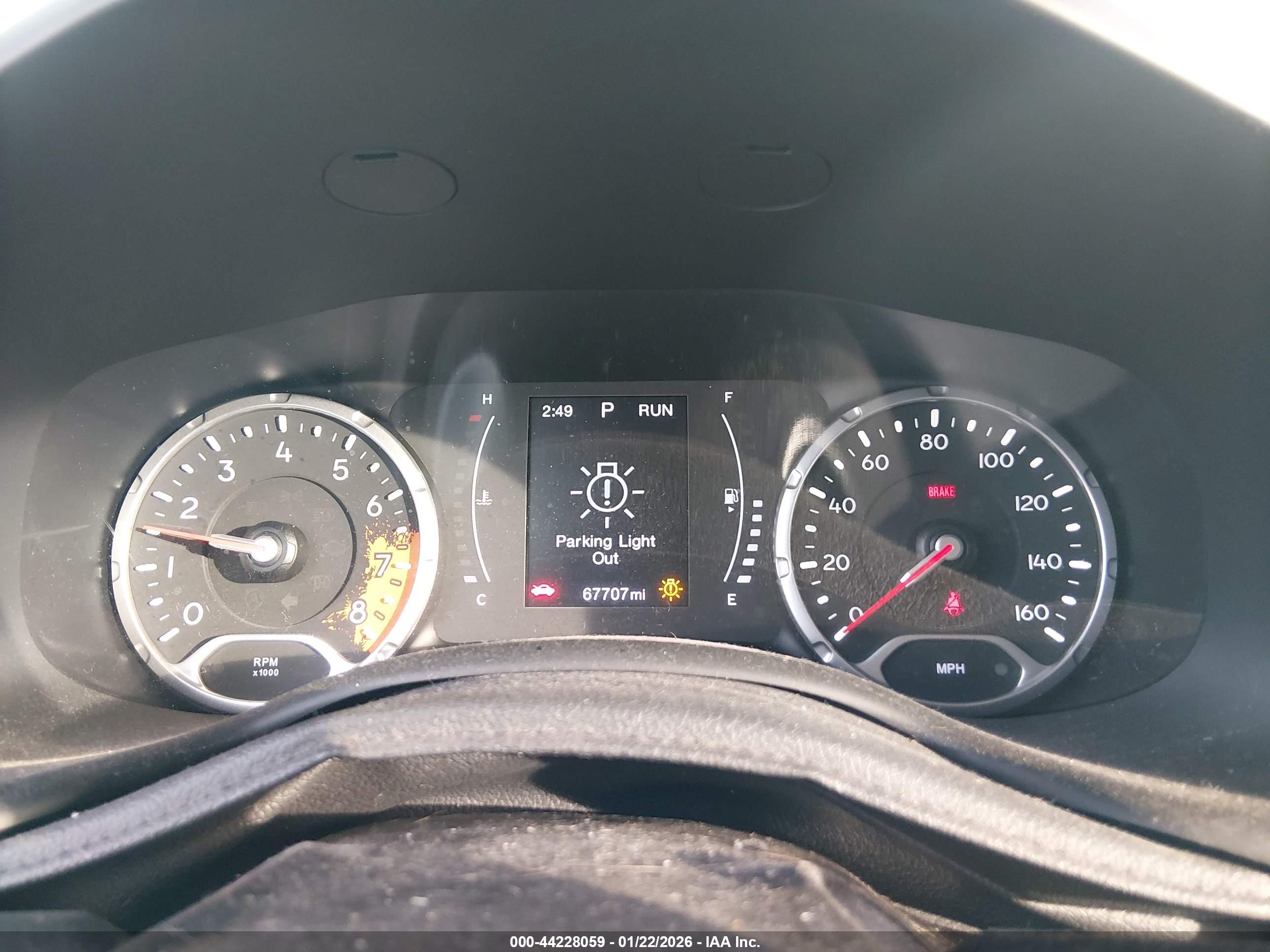 JEEP RENEGADE image 7