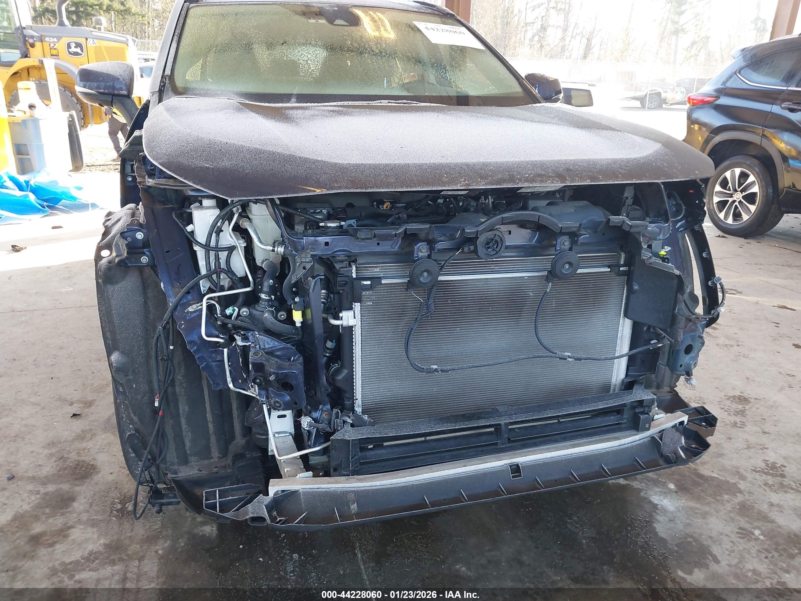 TOYOTA RAV4 image 6