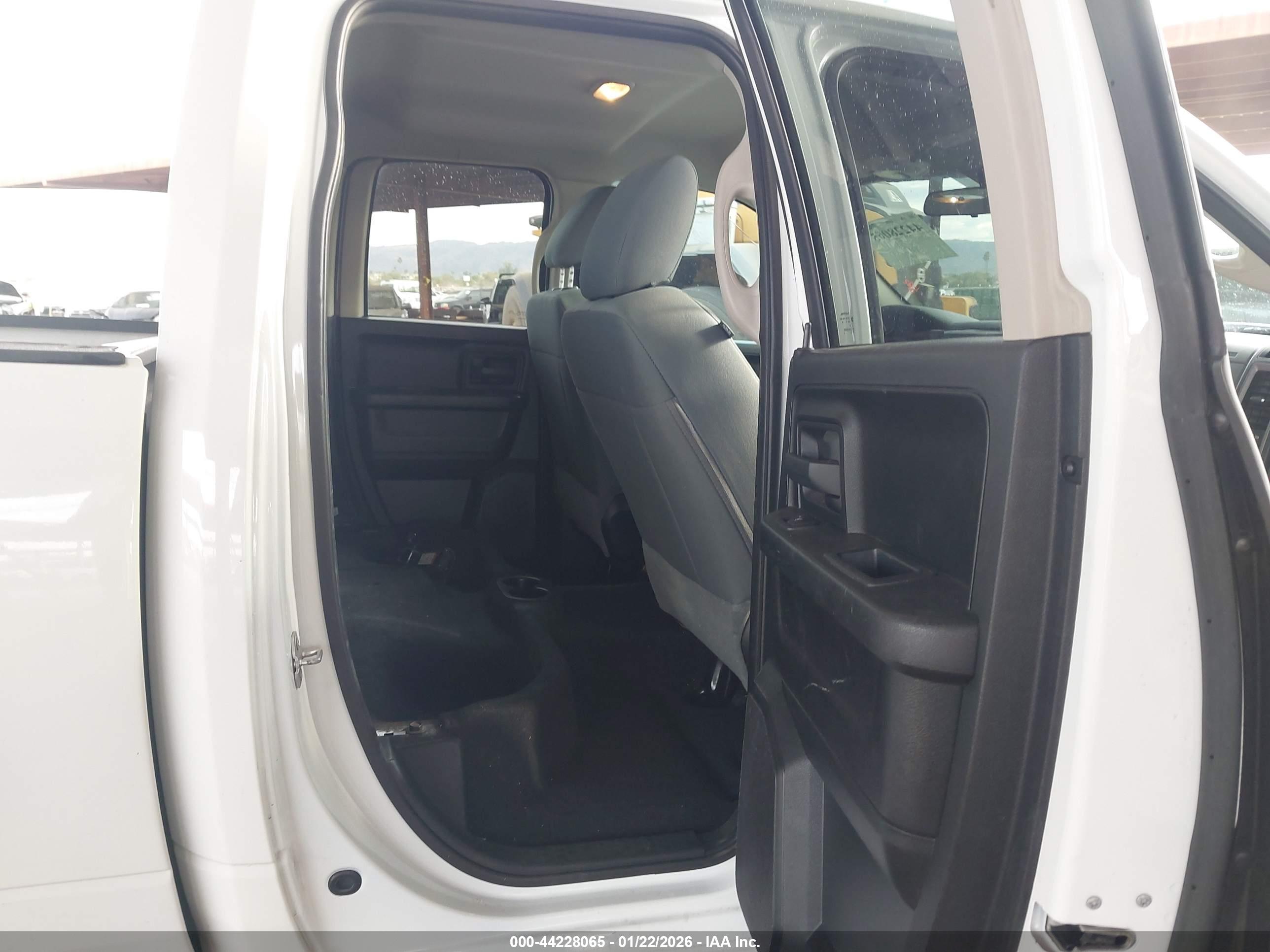 RAM 1500 image 8