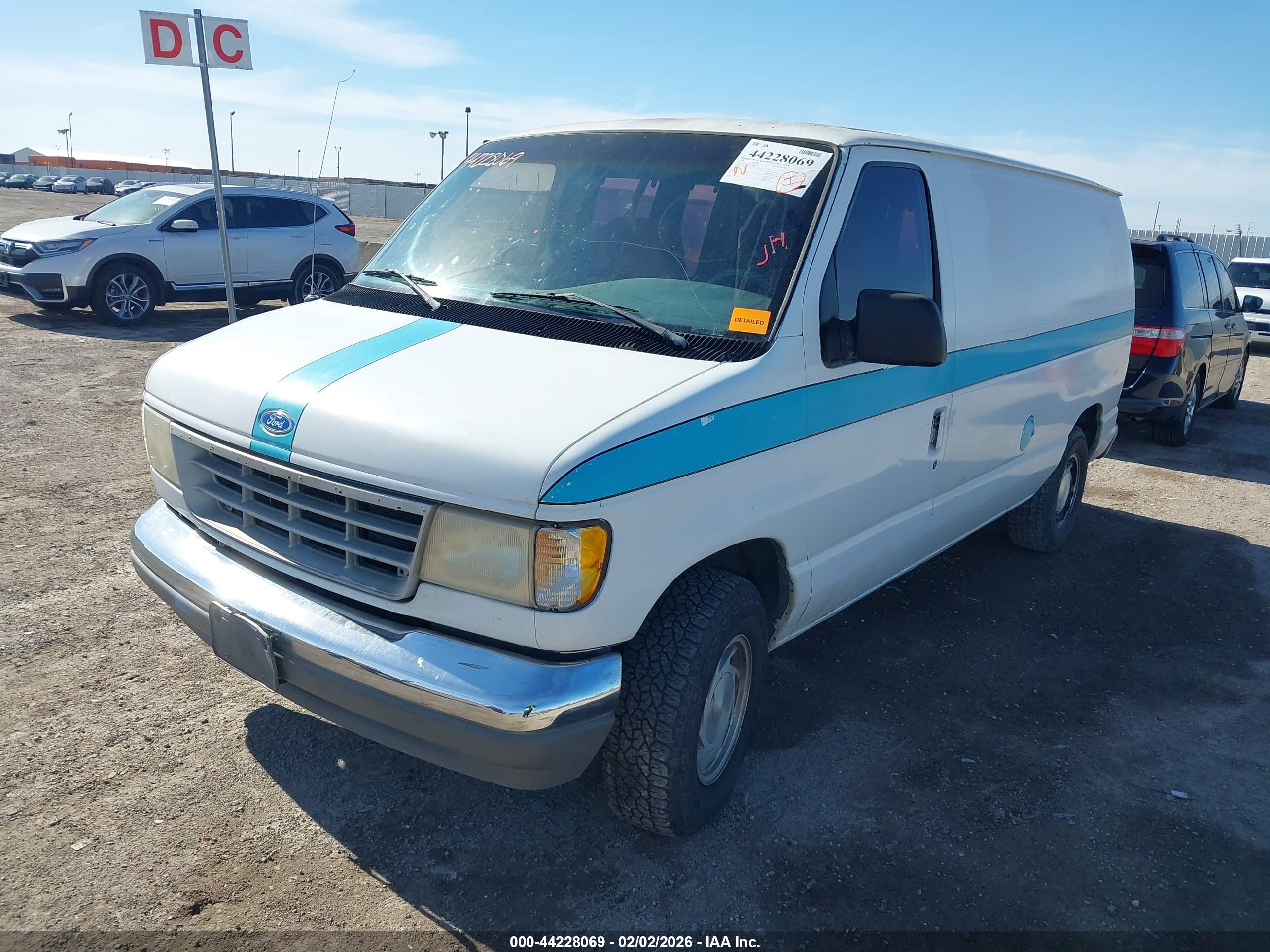 FORD ECONOLINE image 2