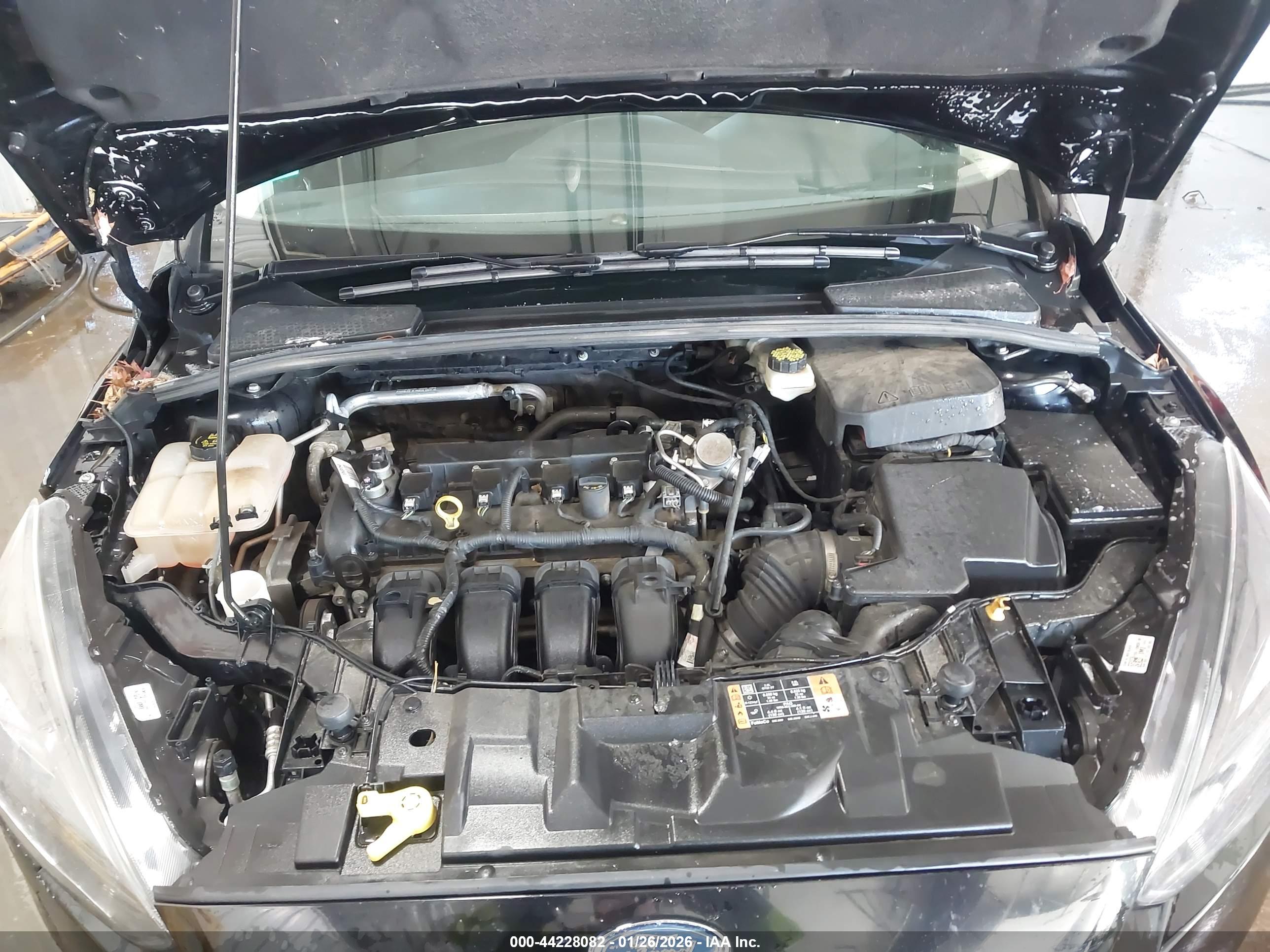 FORD FOCUS image 10