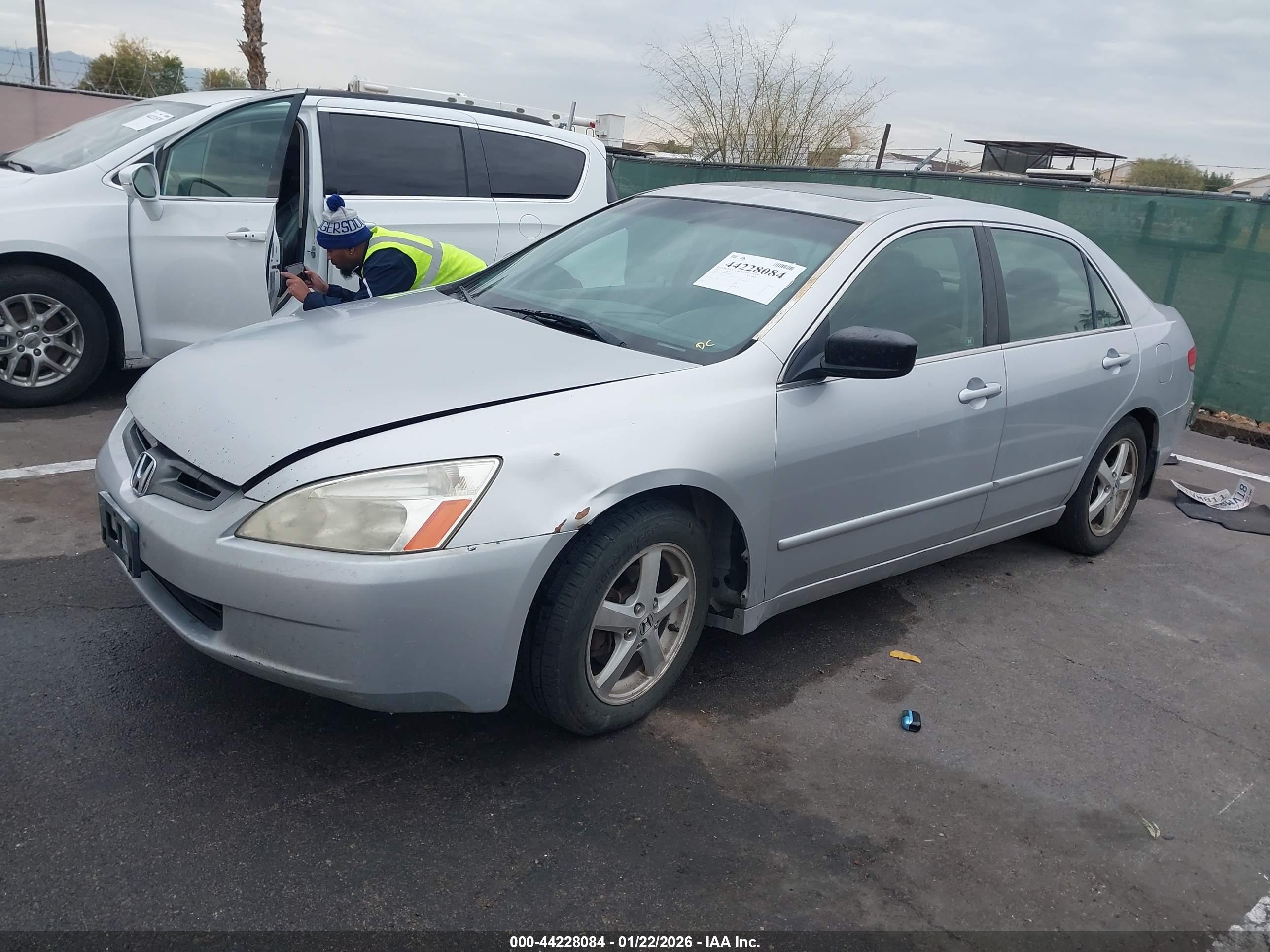 HONDA ACCORD image 6