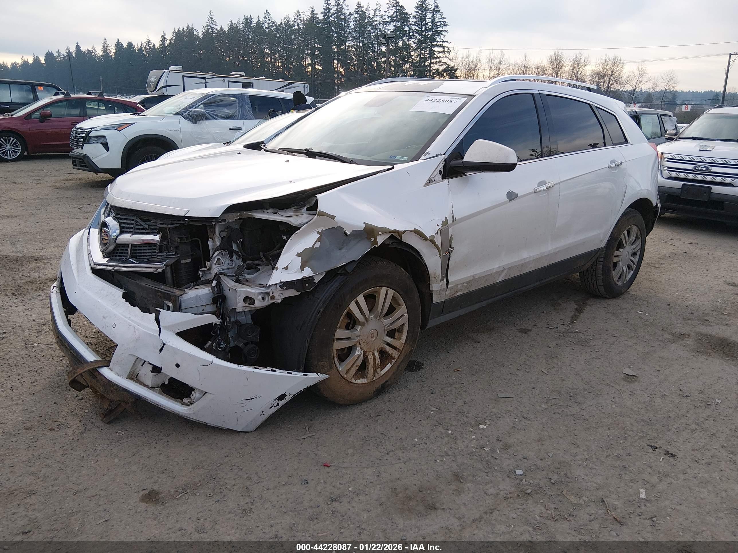 CADILLAC SRX image 2