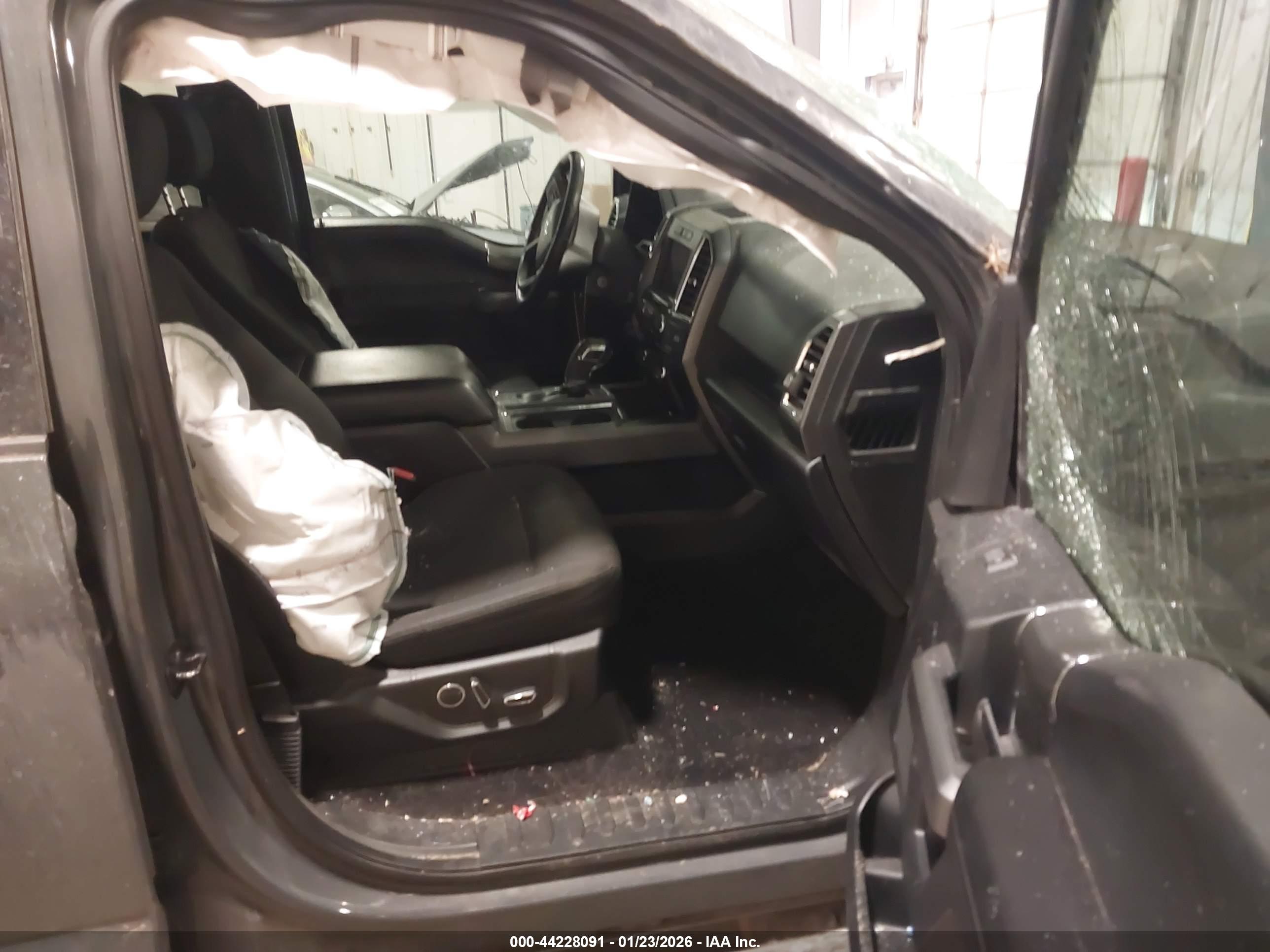 FORD F-150 image 5