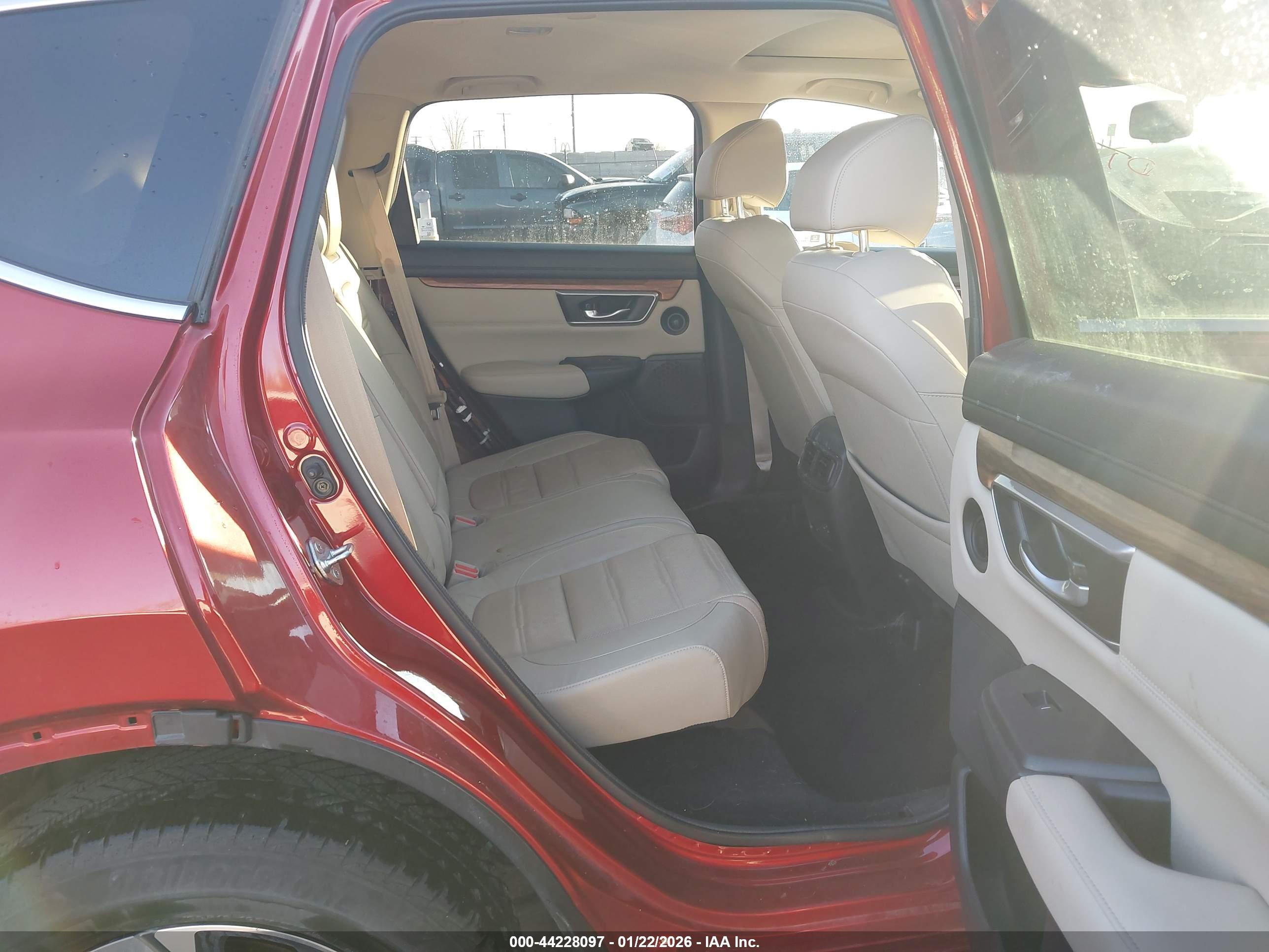 HONDA CR-V image 8