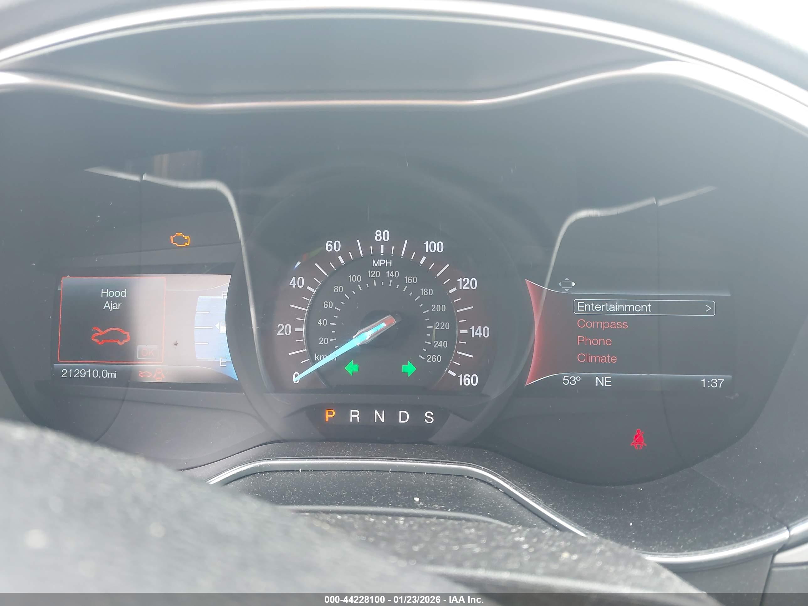 FORD FUSION image 7