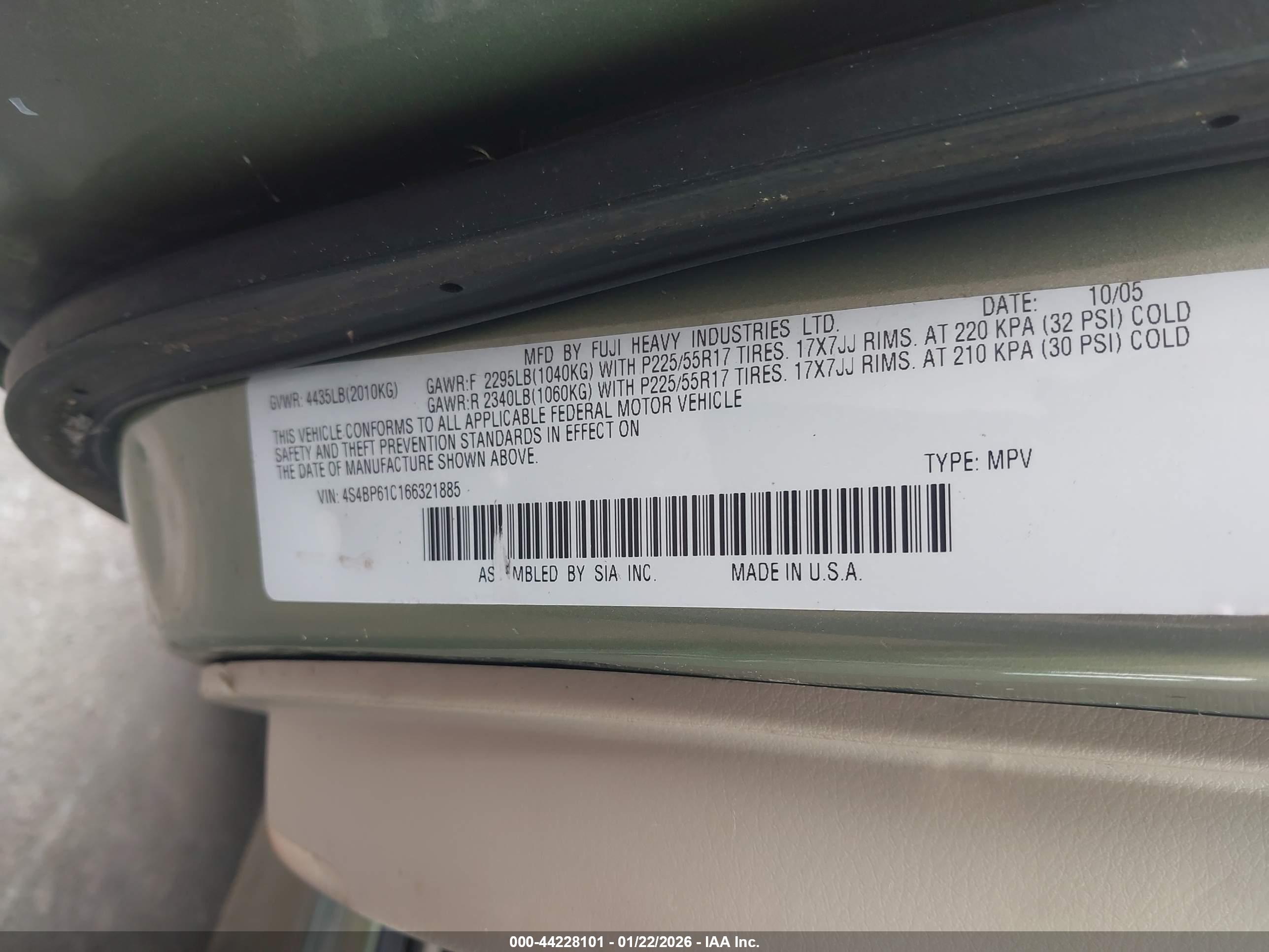 SUBARU OUTBACK image 9