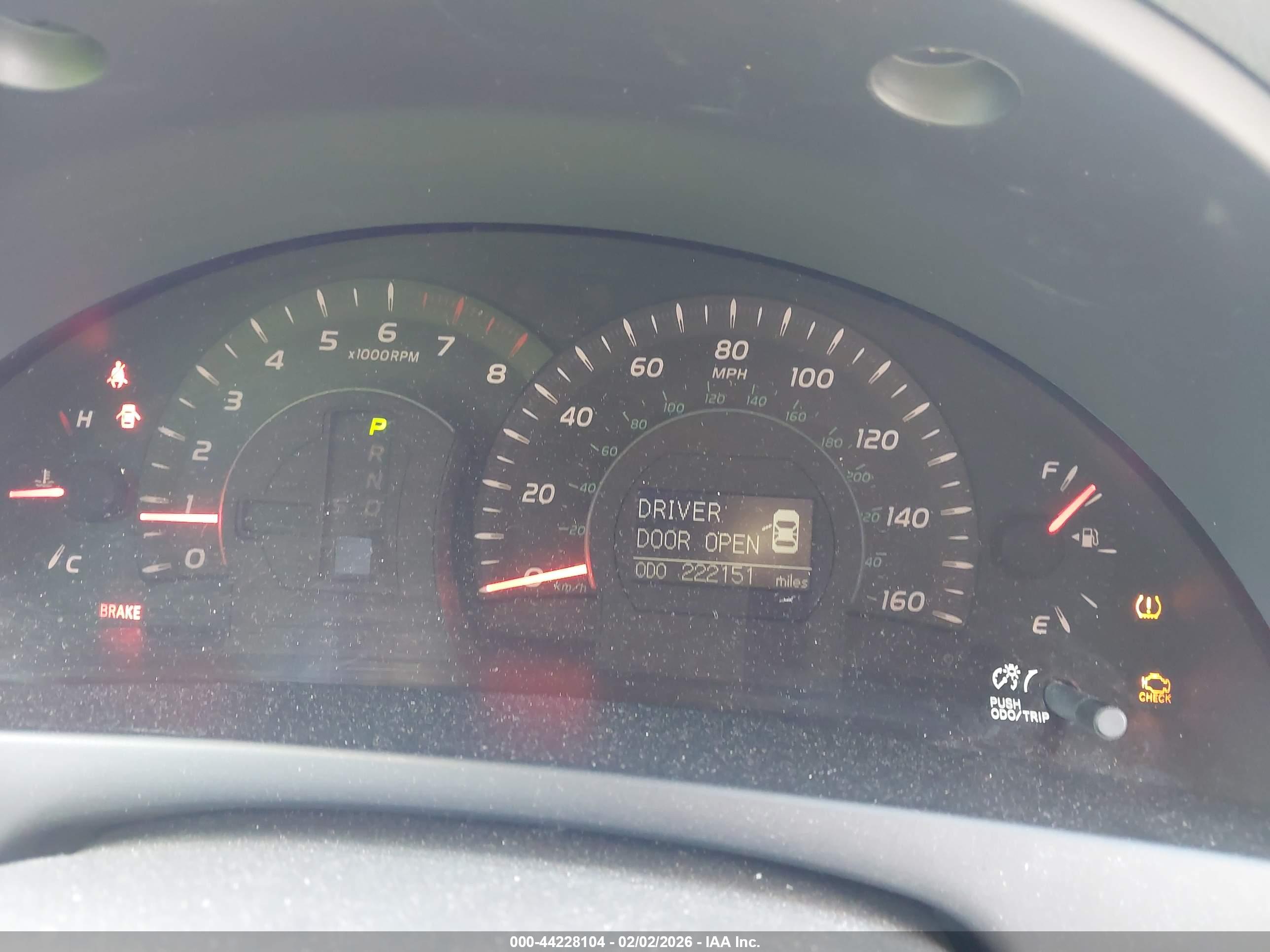 TOYOTA CAMRY image 7
