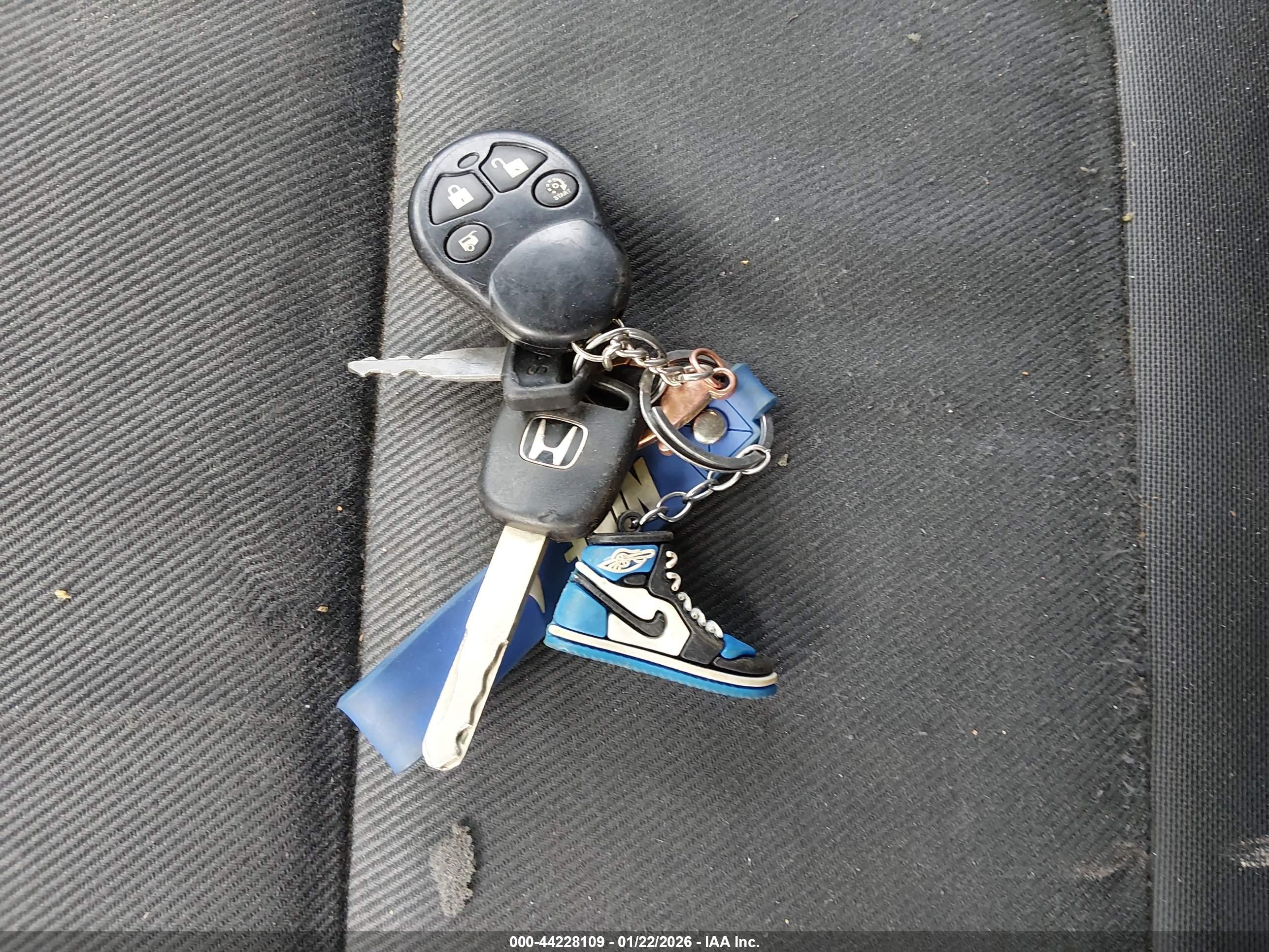 HONDA ELEMENT image 11