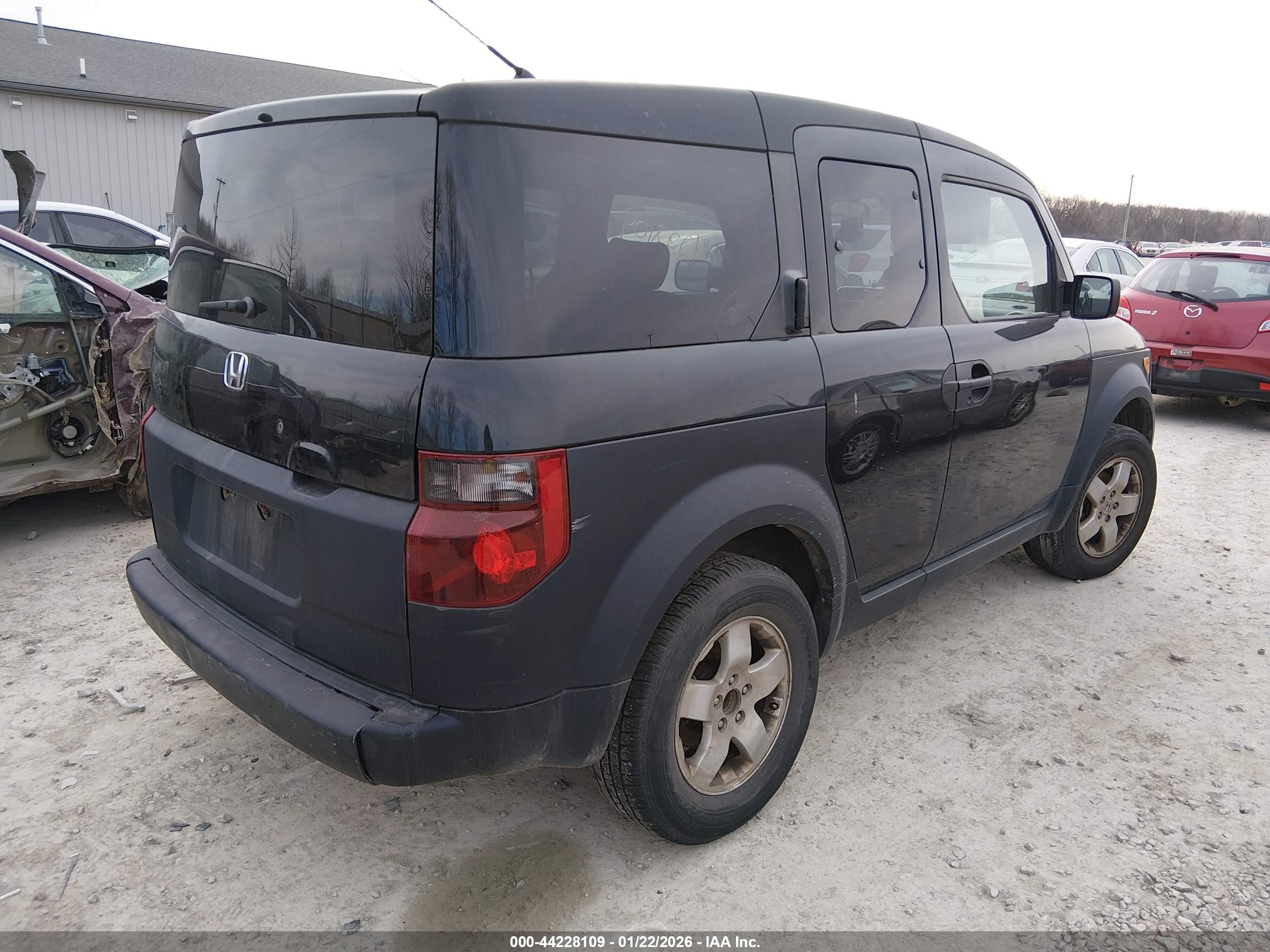 HONDA ELEMENT image 4