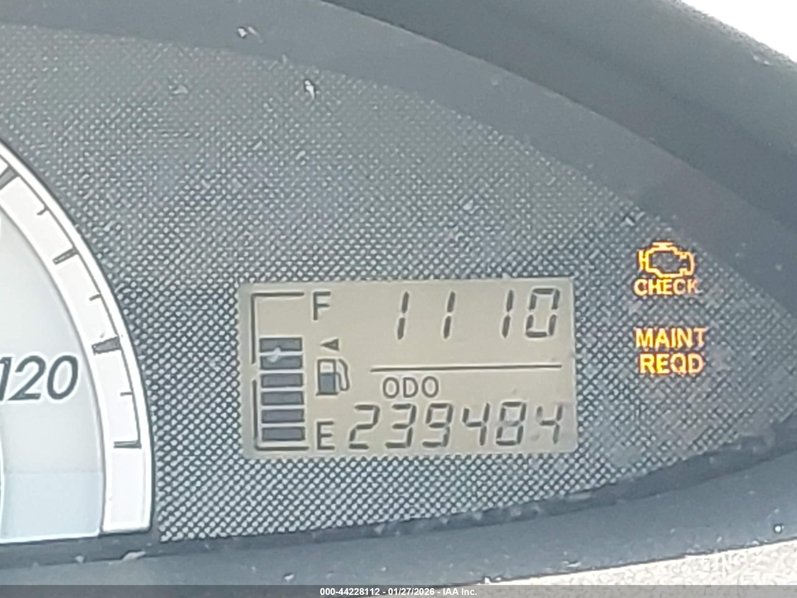 TOYOTA YARIS image 7