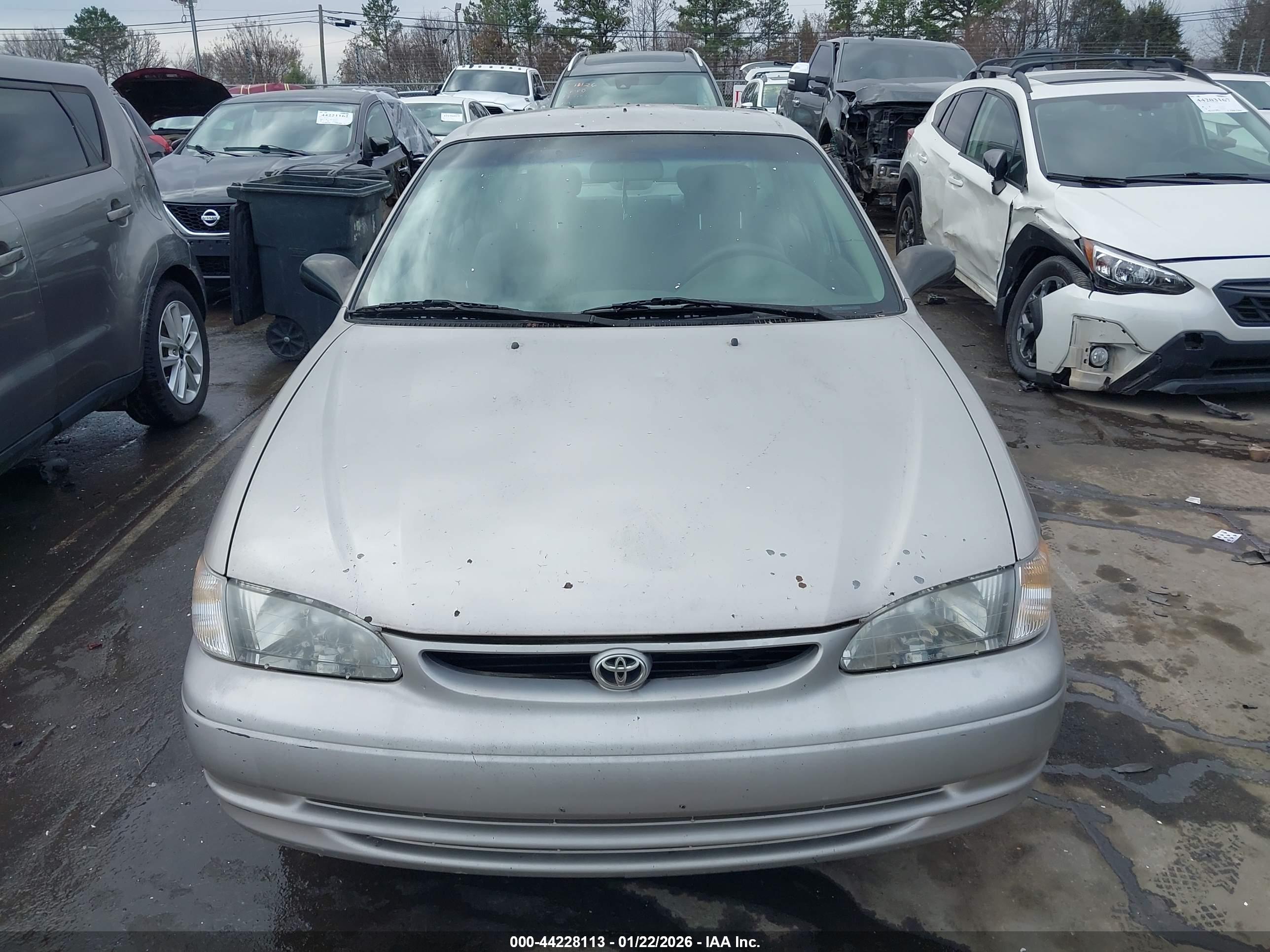 TOYOTA COROLLA image 6