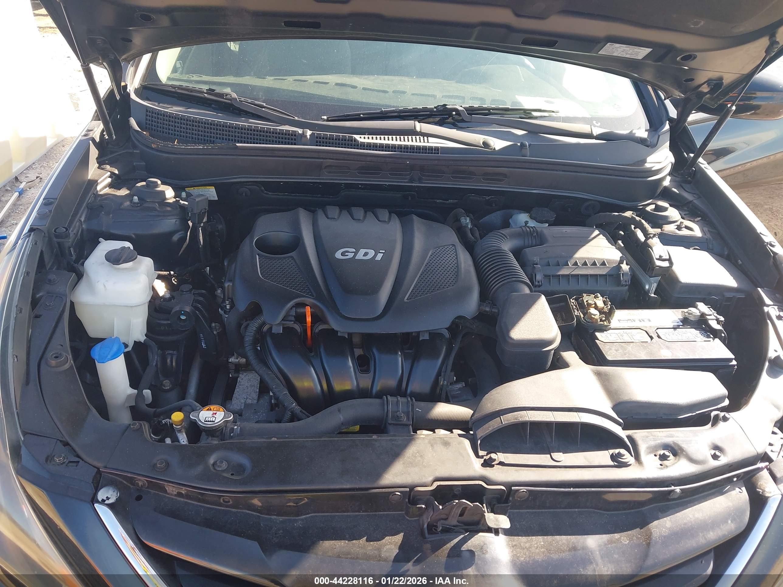 HYUNDAI SONATA image 10