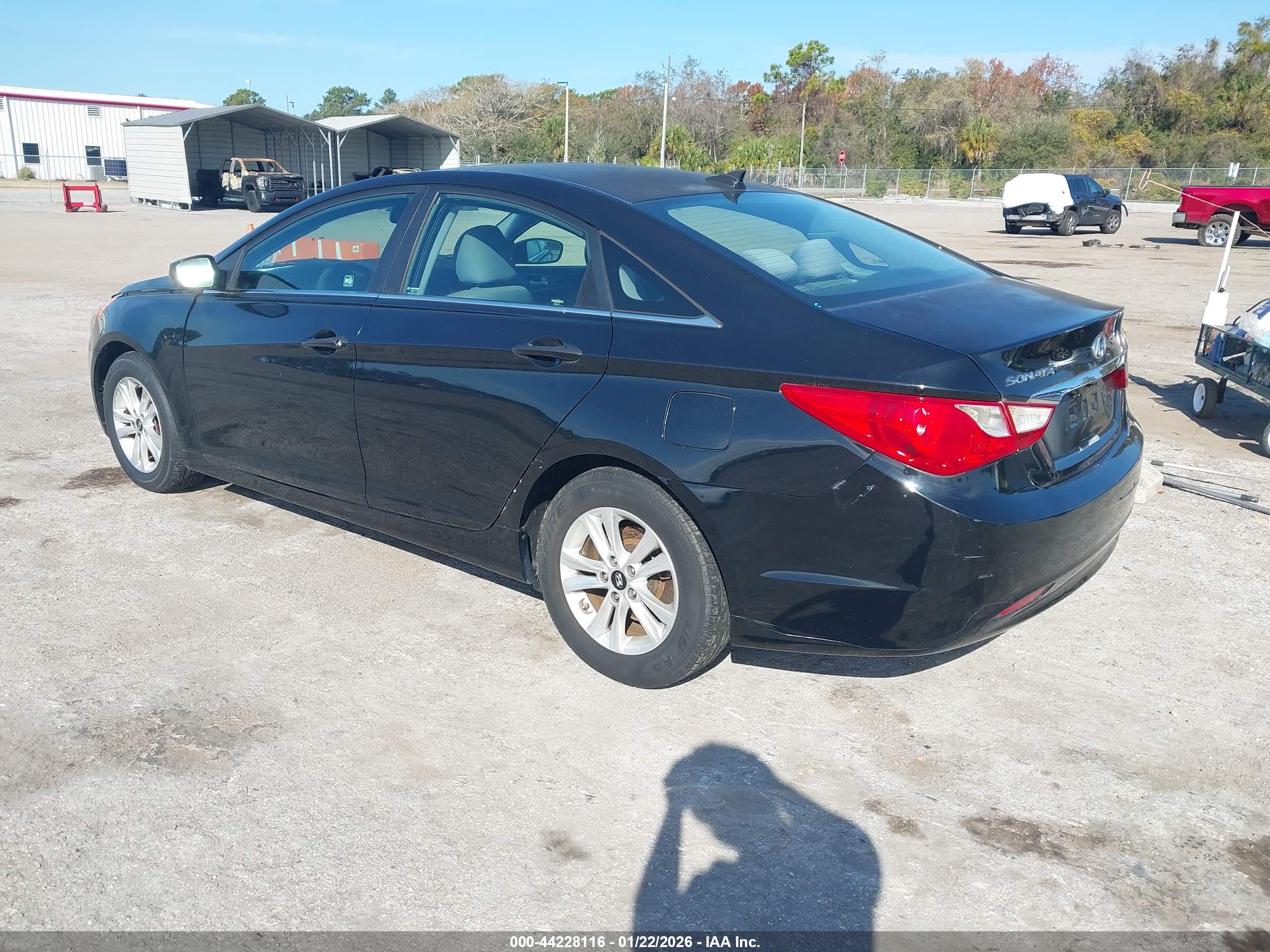 HYUNDAI SONATA image 3