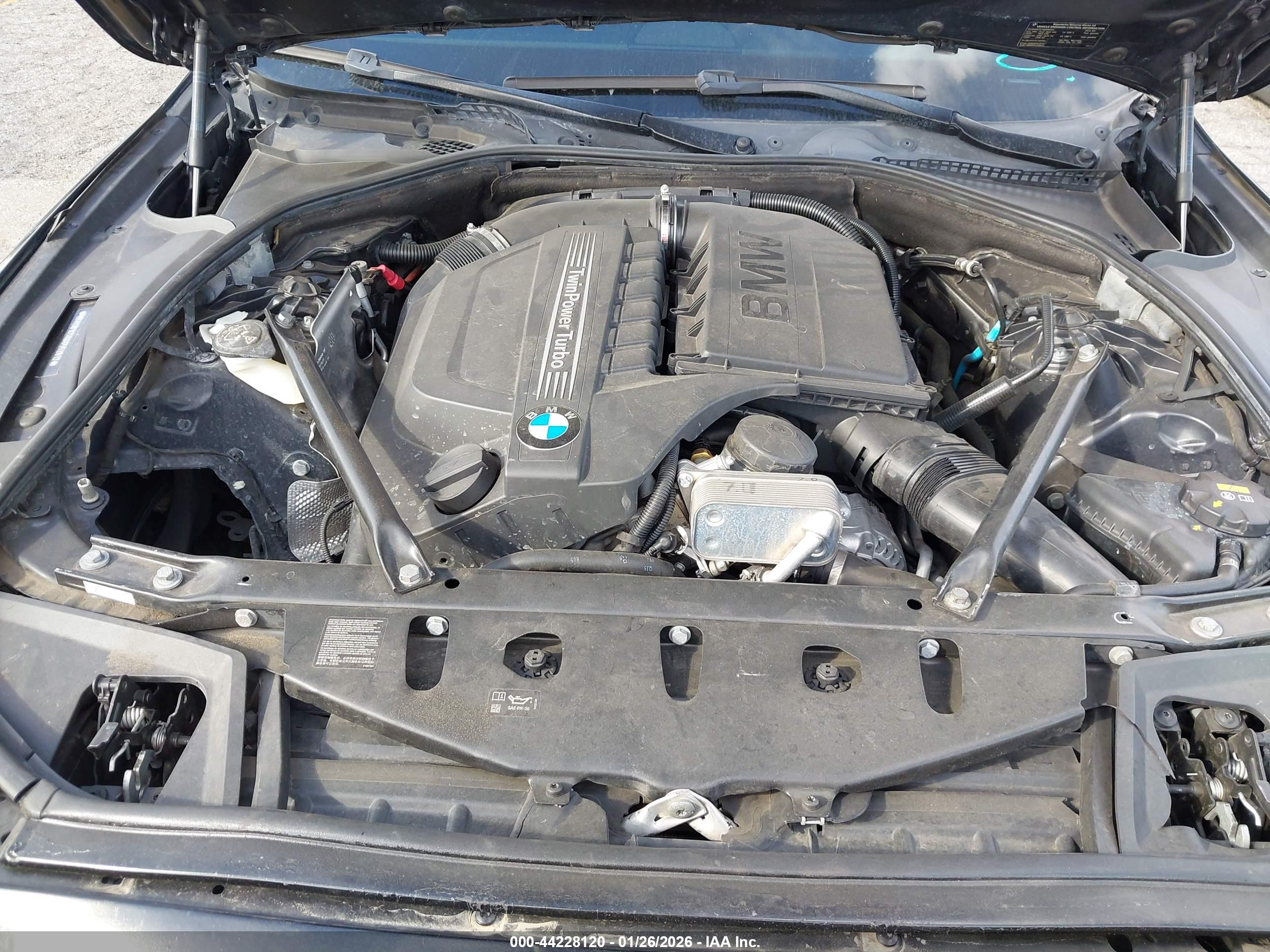 BMW 535I image 10