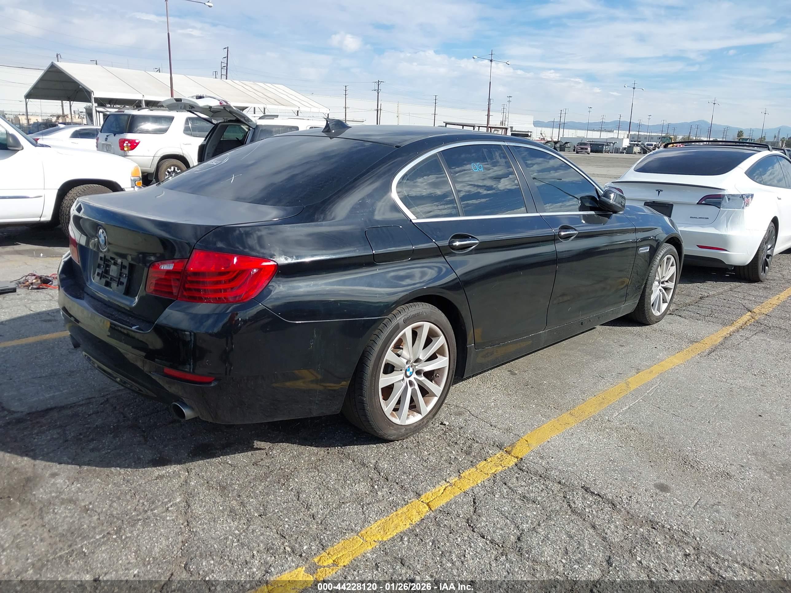 BMW 535I image 4
