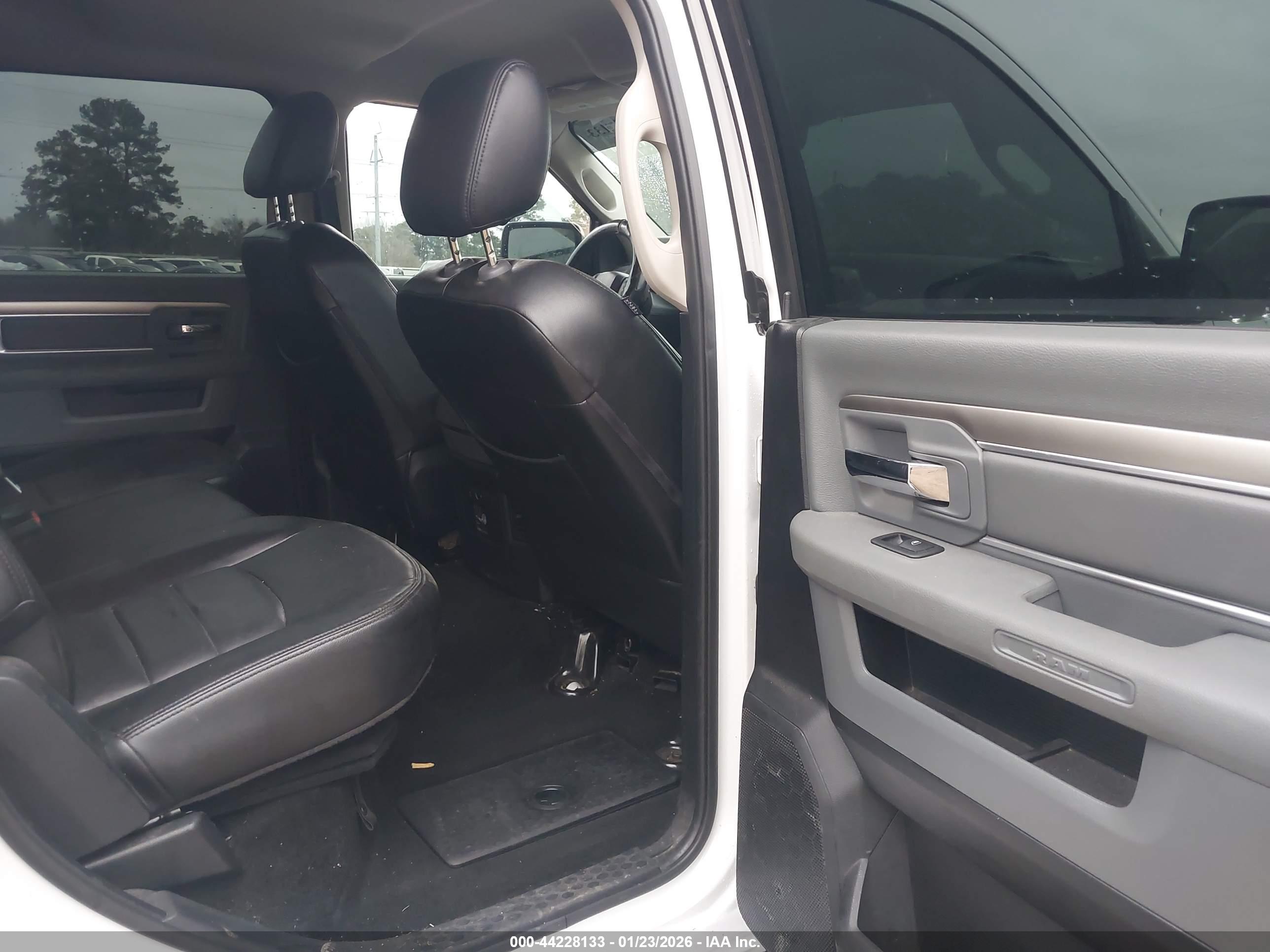 RAM 1500 image 8