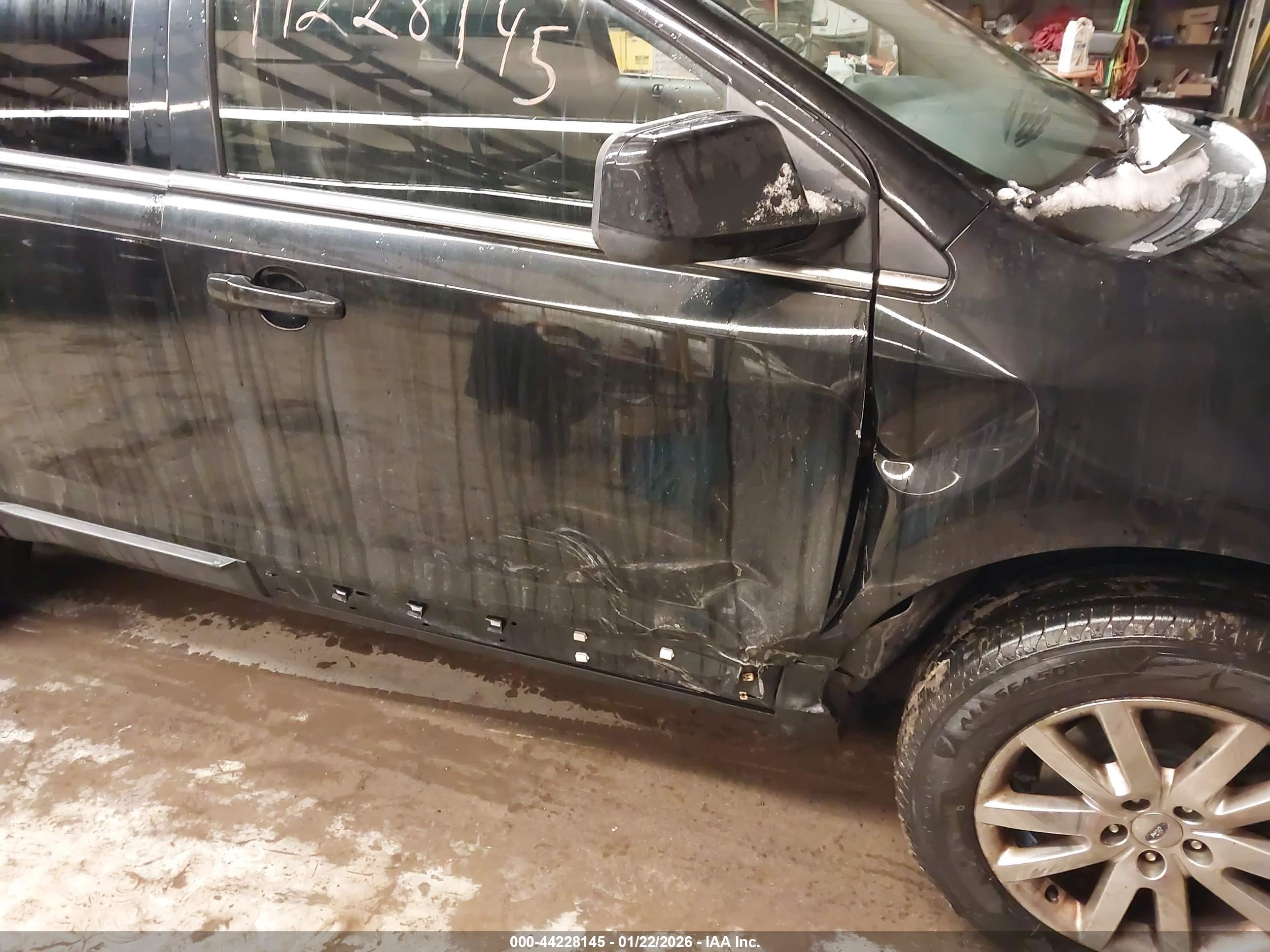 FORD EDGE image 6